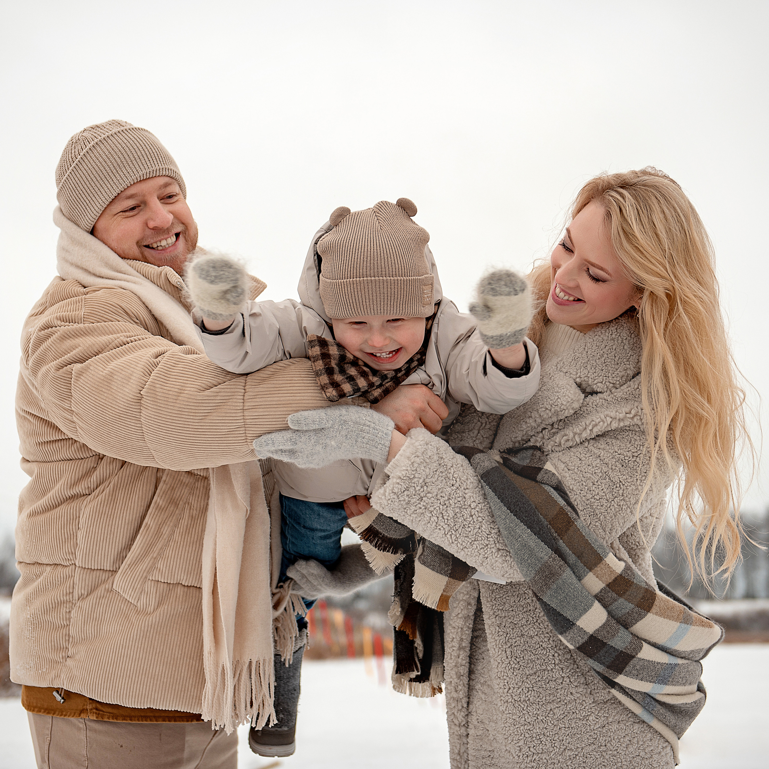 Семейные и детские фотосессии. Фотограф новорожденных в Санкт-Петербурге Юлия Борисова