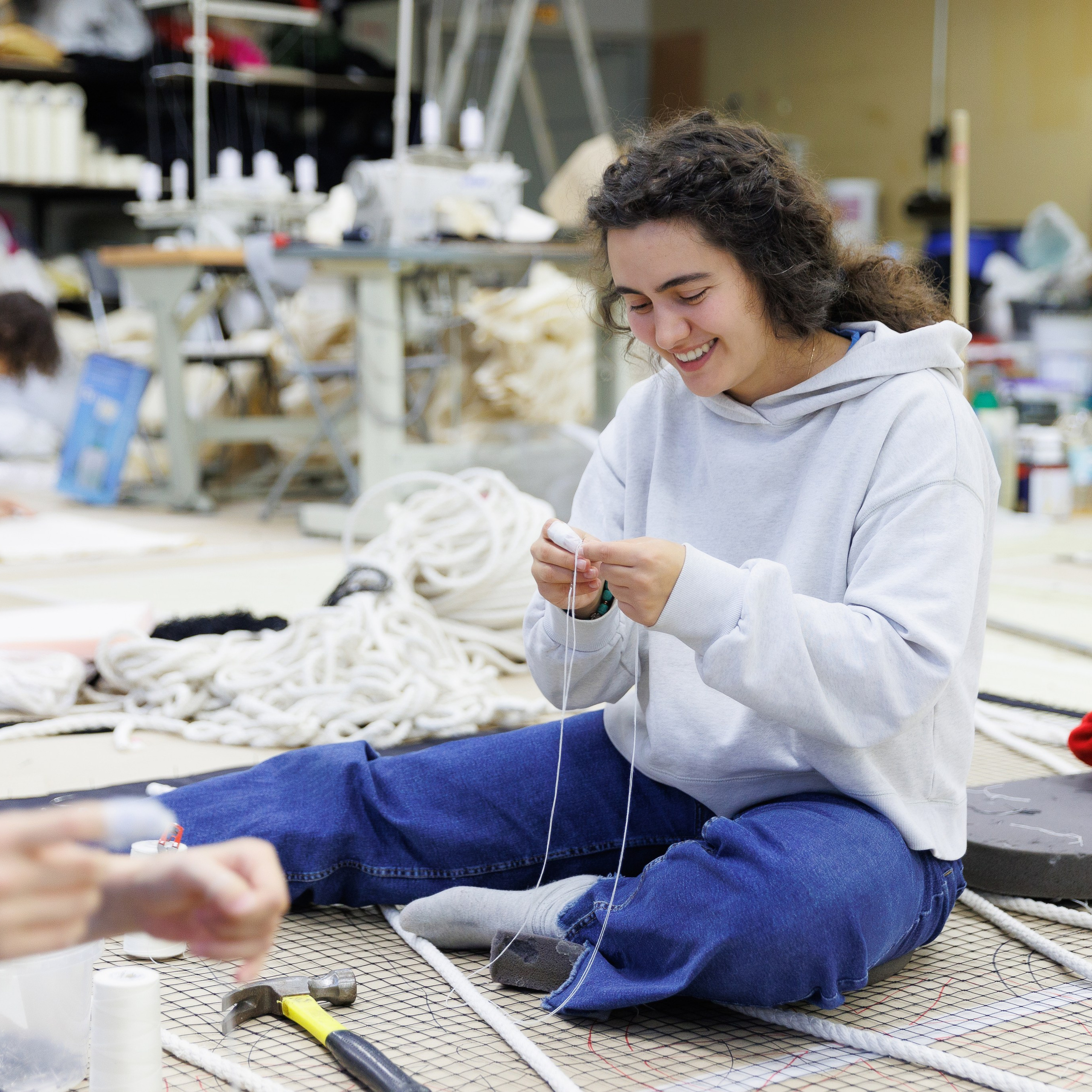 О мастерской| Создание мягких декораций для театров России. История занавеса. Превращаем идею в технологию