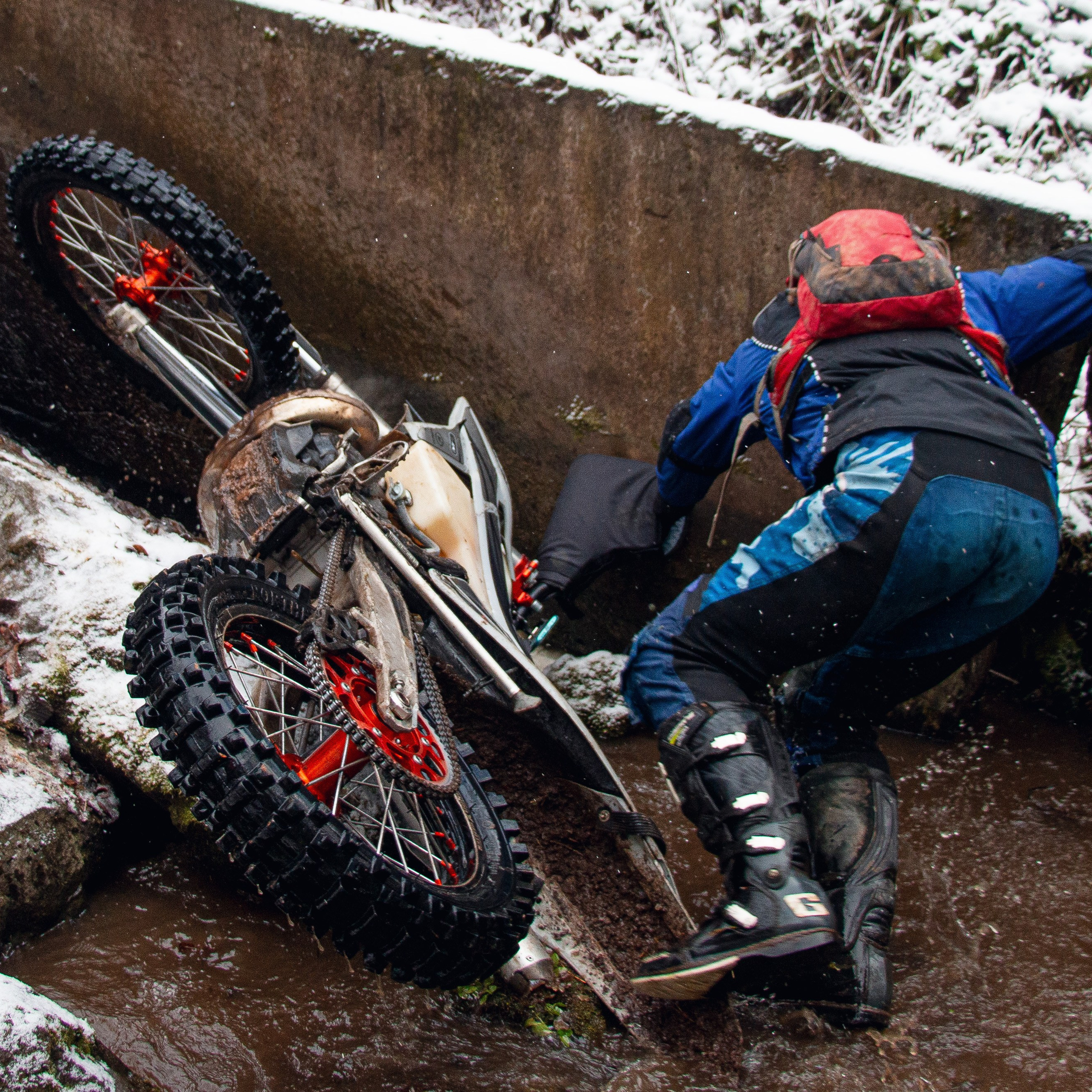 Эндуро-осень. Олег Романов. Мастер фото по спорту