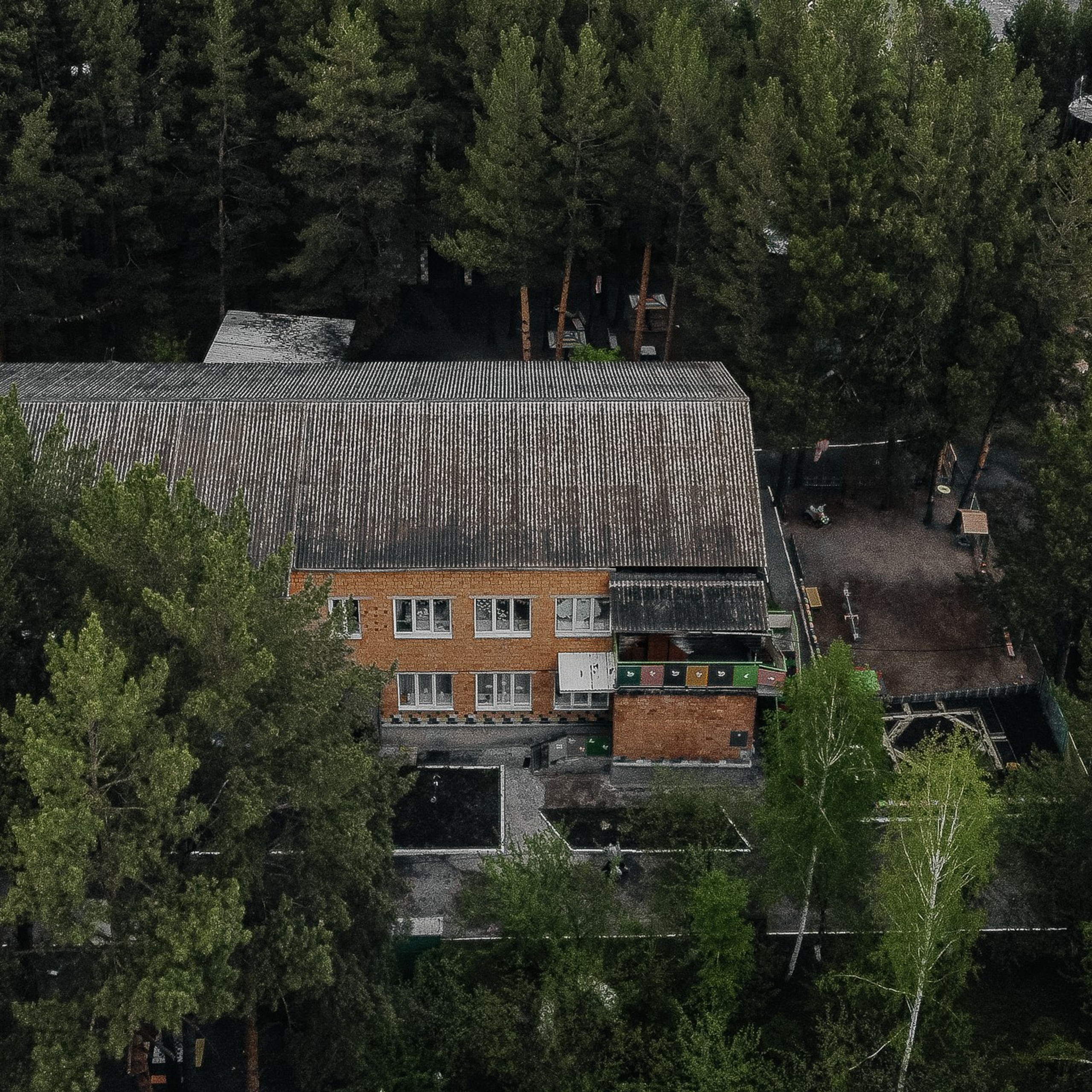 И снова про обложки. Детские выпускные альбомы в Красноярске