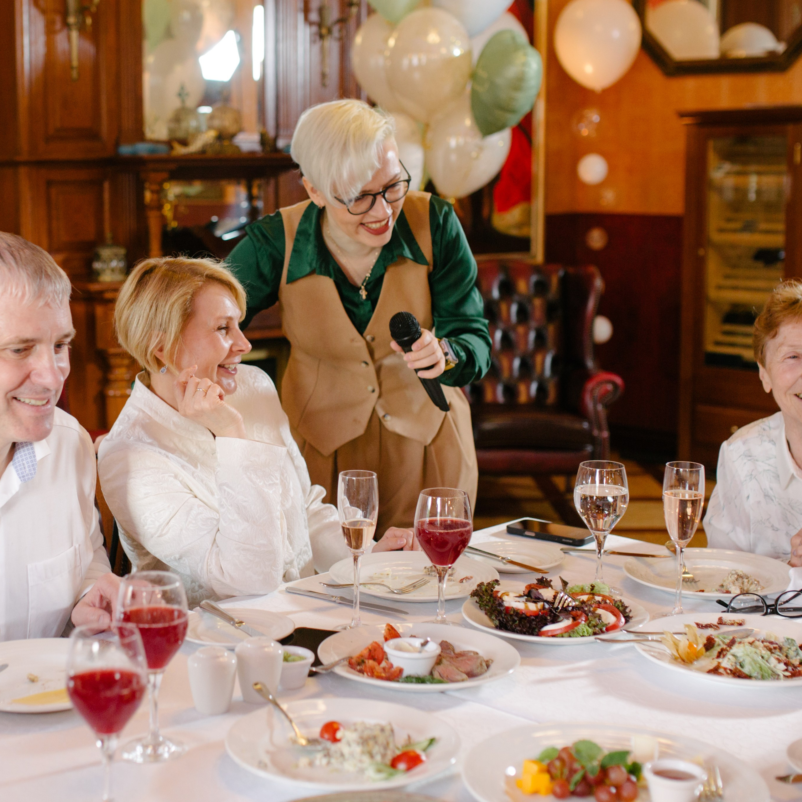 Ведущая на юбилей в Санкт-Петербурге | Юбилей и день рождения СПб
