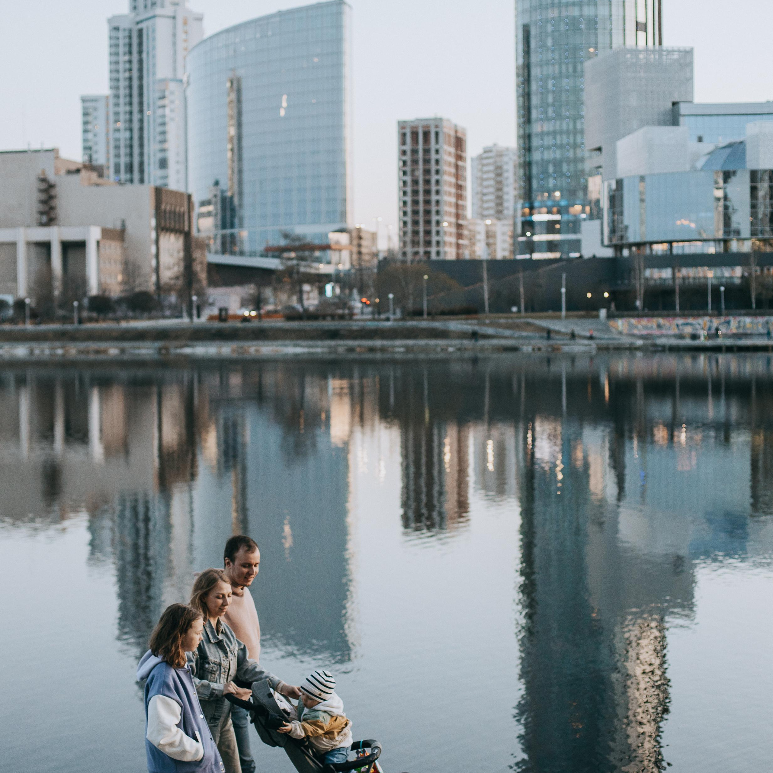 Антон, Надя, Даша и Лёвик