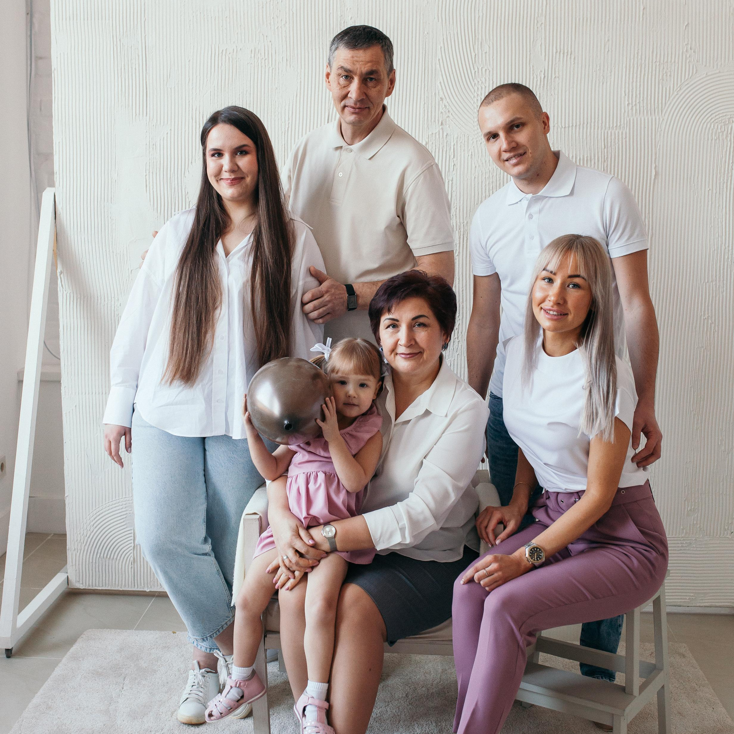 Настя с большой семьей