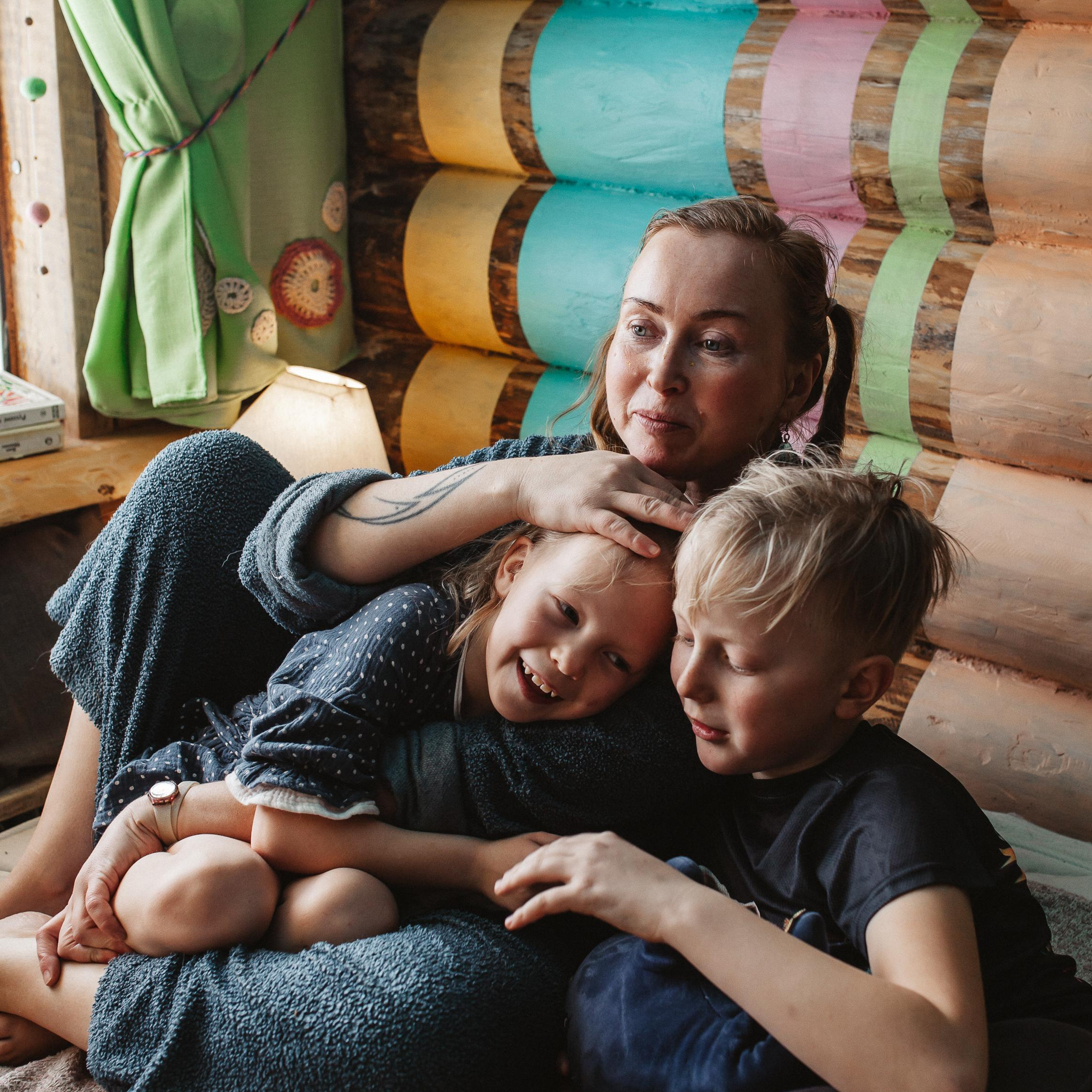 Женя, Миша и Маша, 3 марта 2022 г.