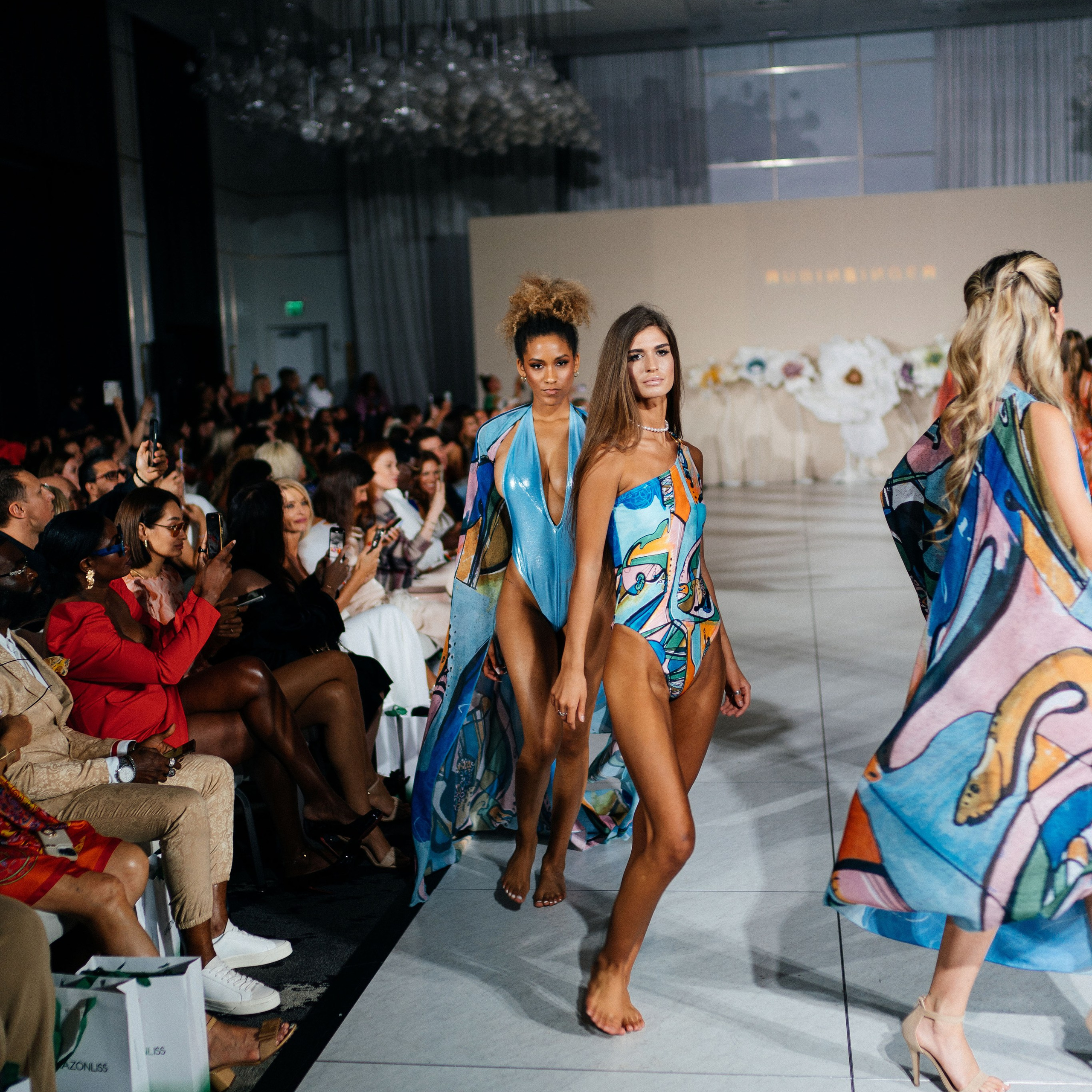 Review. New York photographer RINAT SHAHMETOV in New York city