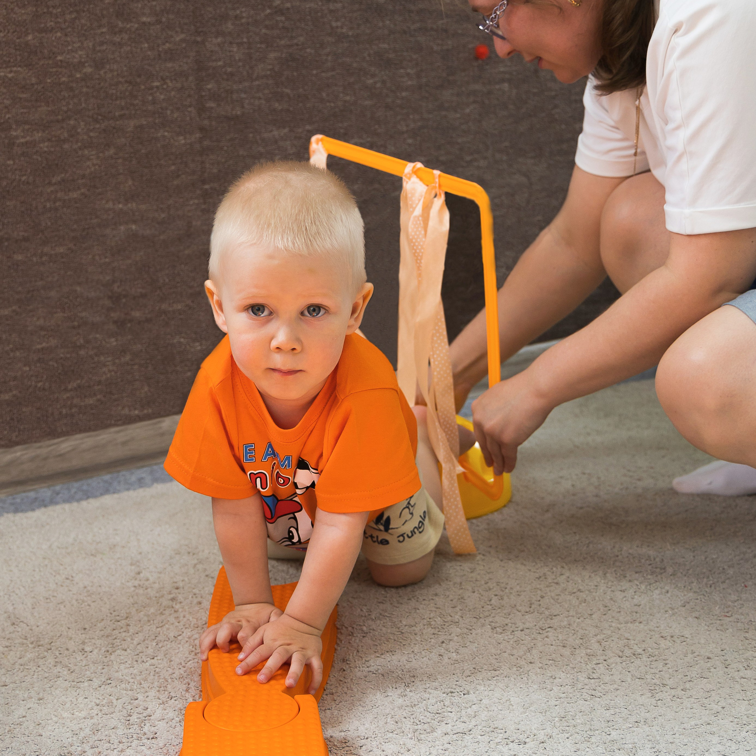 — Оранжевое занятие в Детском клубе «Буквашка» в Жуковском
