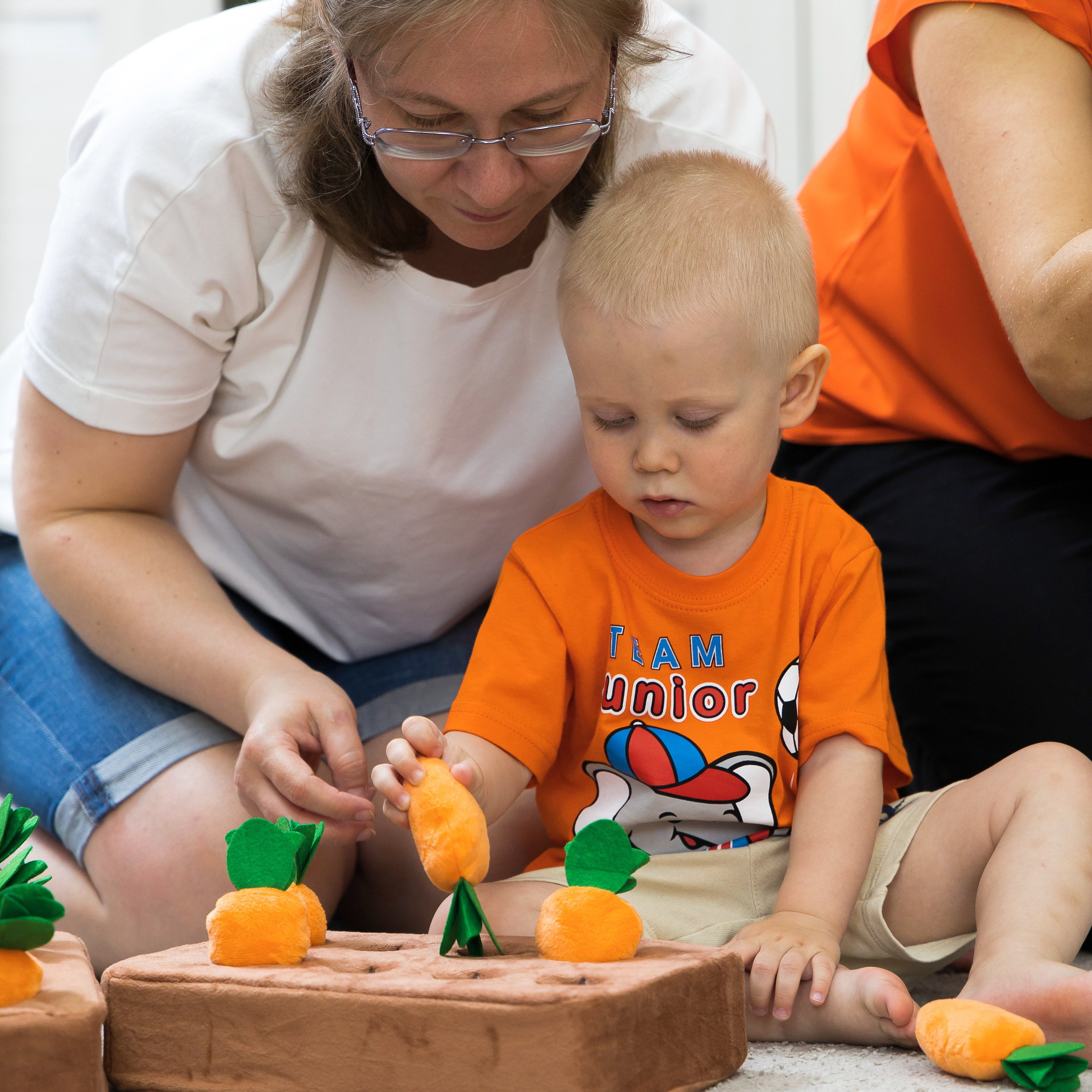 — Оранжевое занятие в Детском клубе «Буквашка» в Жуковском