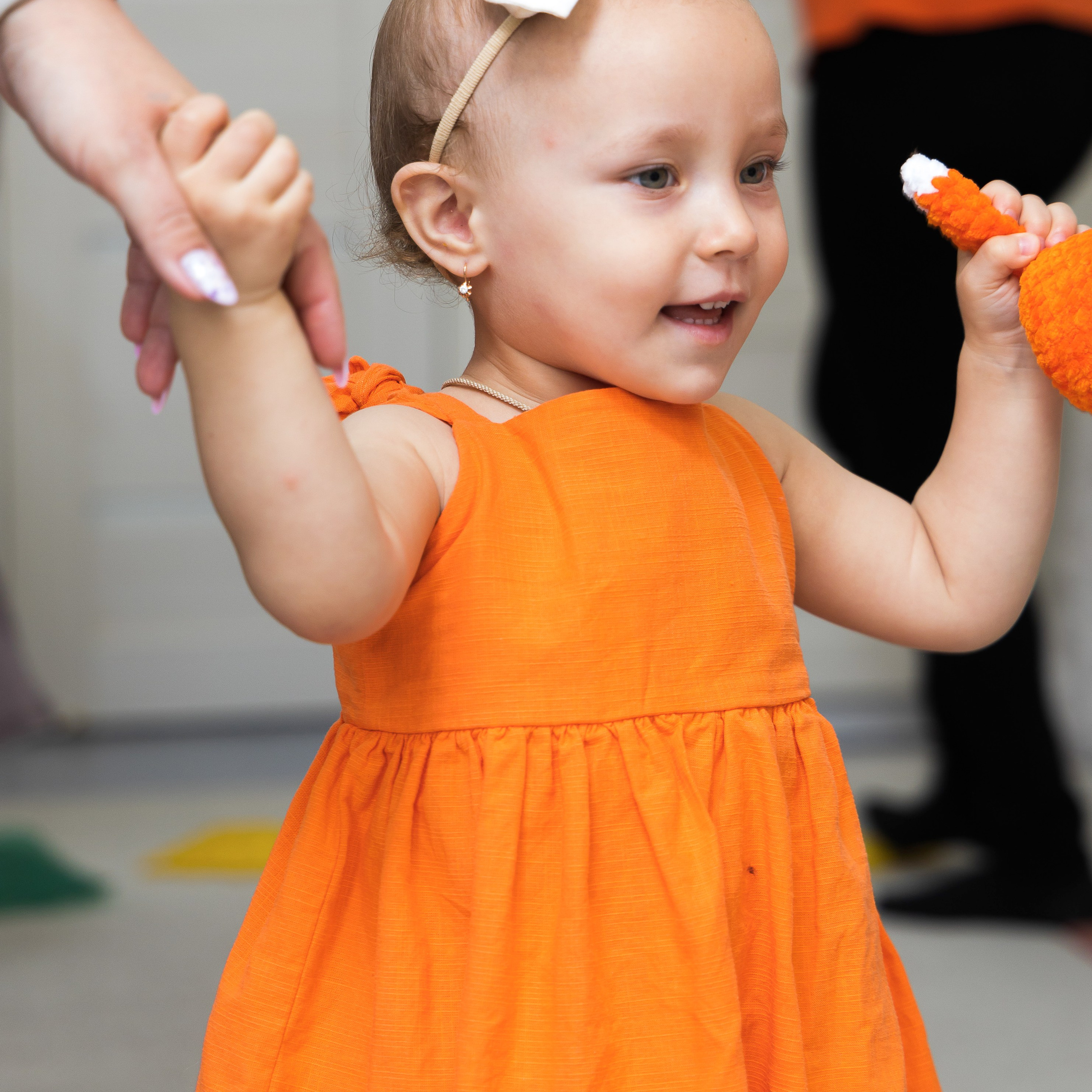 — Оранжевое занятие в Детском клубе «Буквашка» в Жуковском