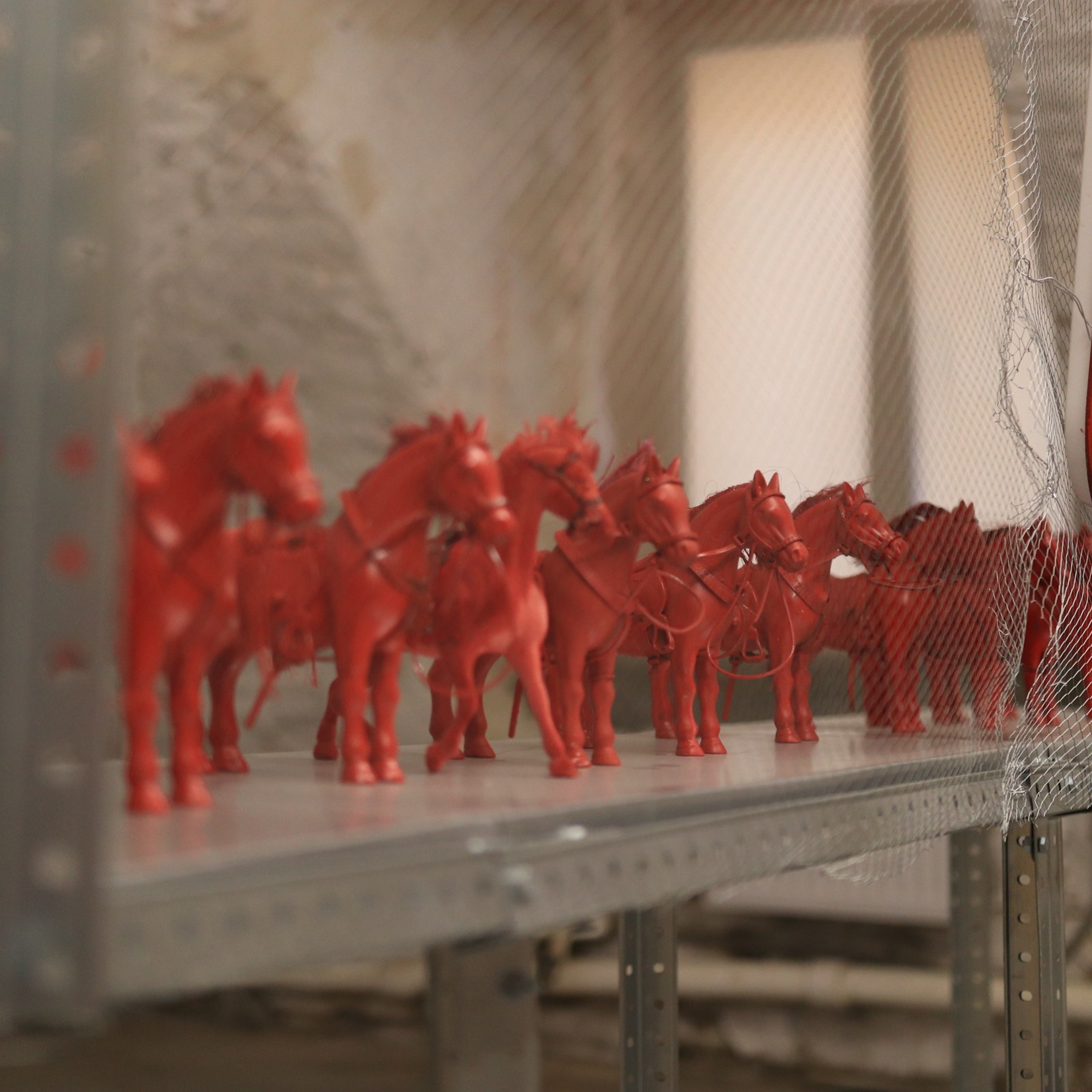 Выставка «24 лошадиных силы» художница Софья Григорьева 