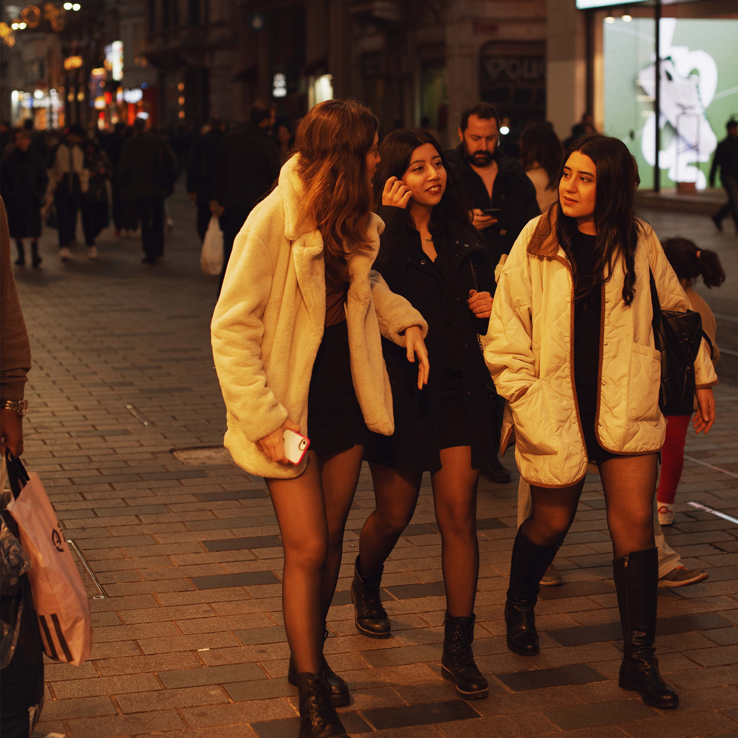 Путешествия глазами рекламного фотографа из Гуанчжоу: улицы, эмоции и истории. Коммерческий и предметный фотограф в Гуанчжоу Коваленко Александр