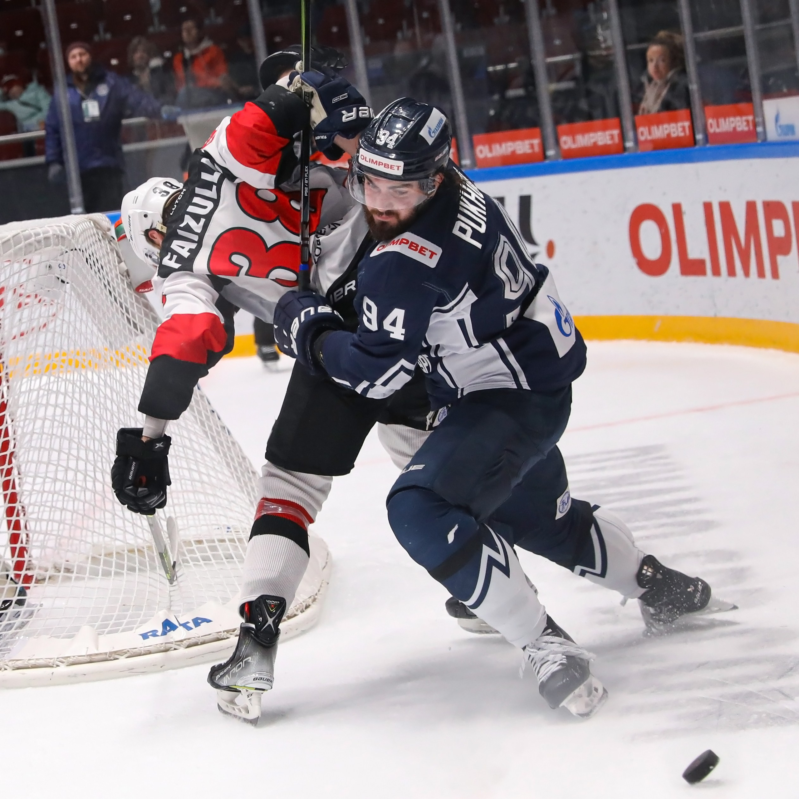 Хоккей (лёд, газон, индор)