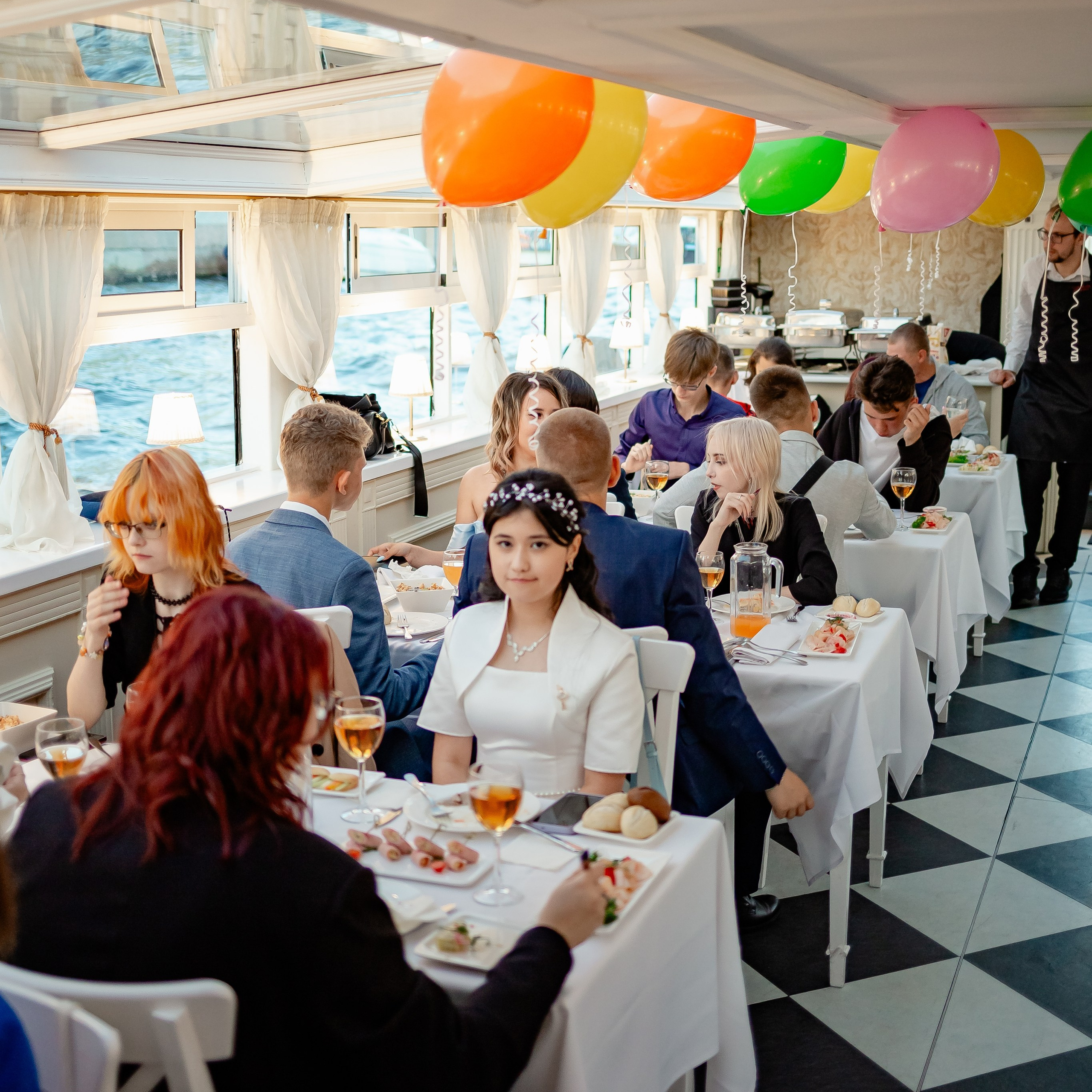 Выпускной на корабле «Грация»