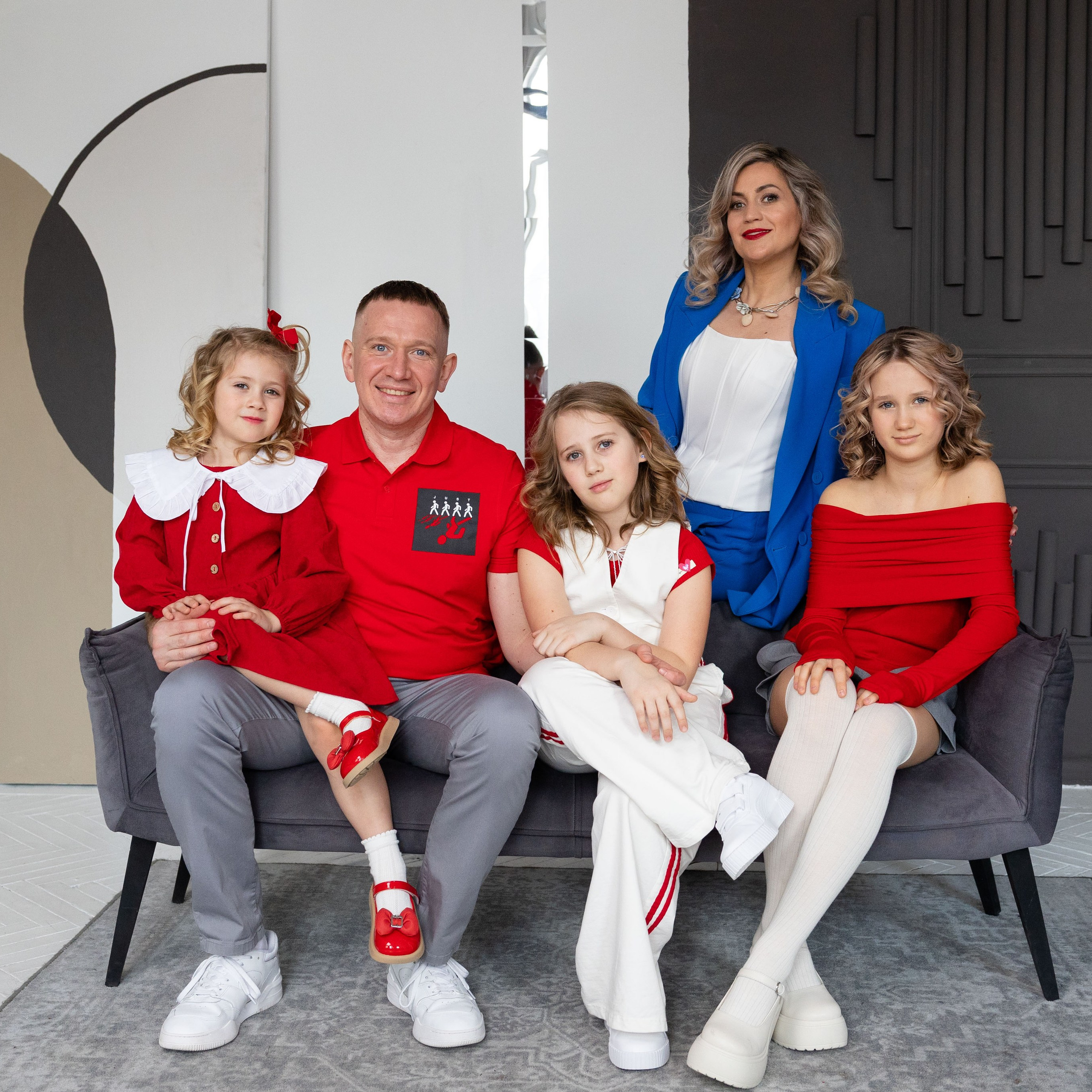 Отзывы о моей работе и готовых выпускных альбомах от Лапшиной Юлии. Лапшина Юлия — школьный фотограф в Нижнем Новгороде. Выпускные альбомы