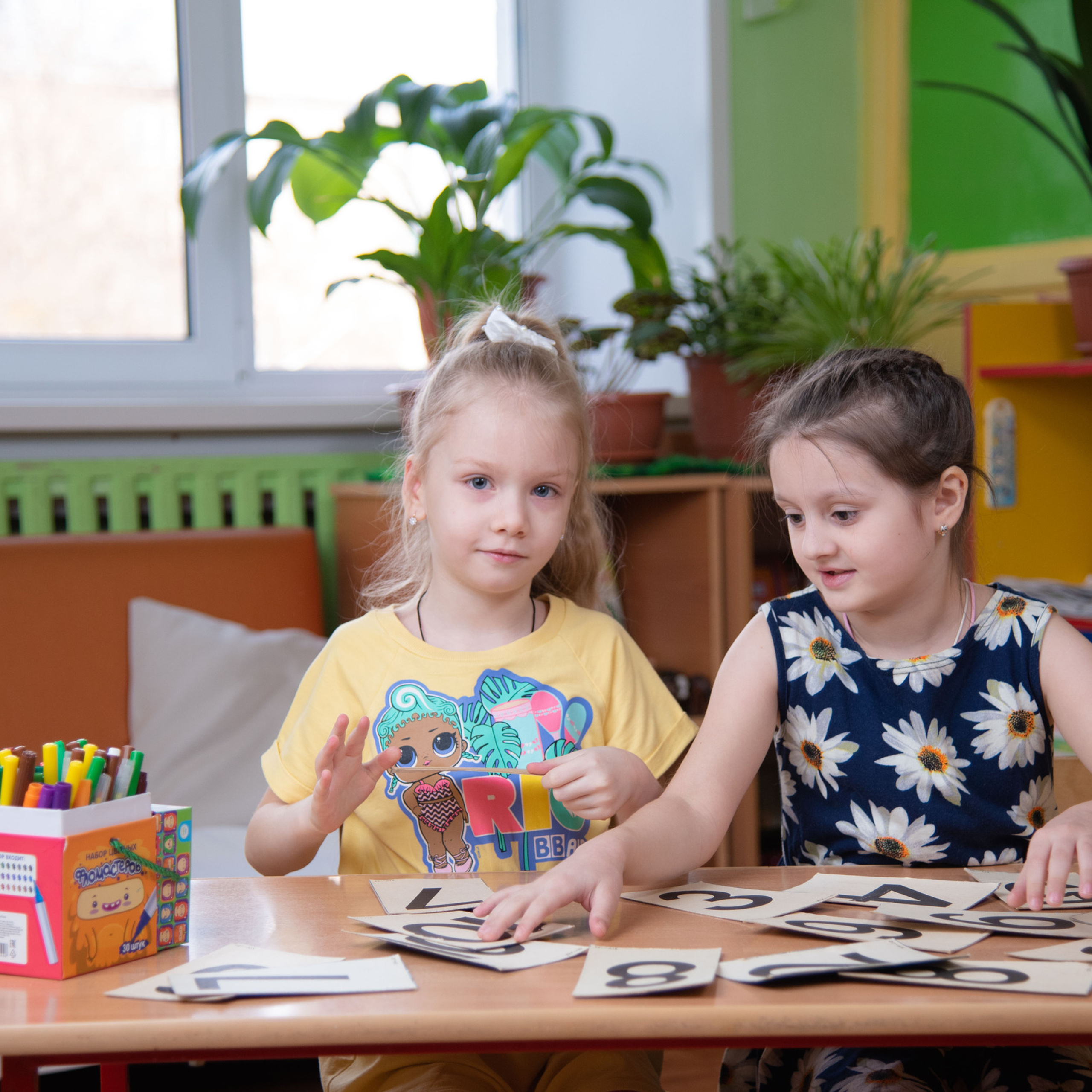 Отзывы о моей работе и готовых выпускных альбомах от Лапшиной Юлии. Лапшина Юлия — школьный фотограф в Нижнем Новгороде. Выпускные альбомы