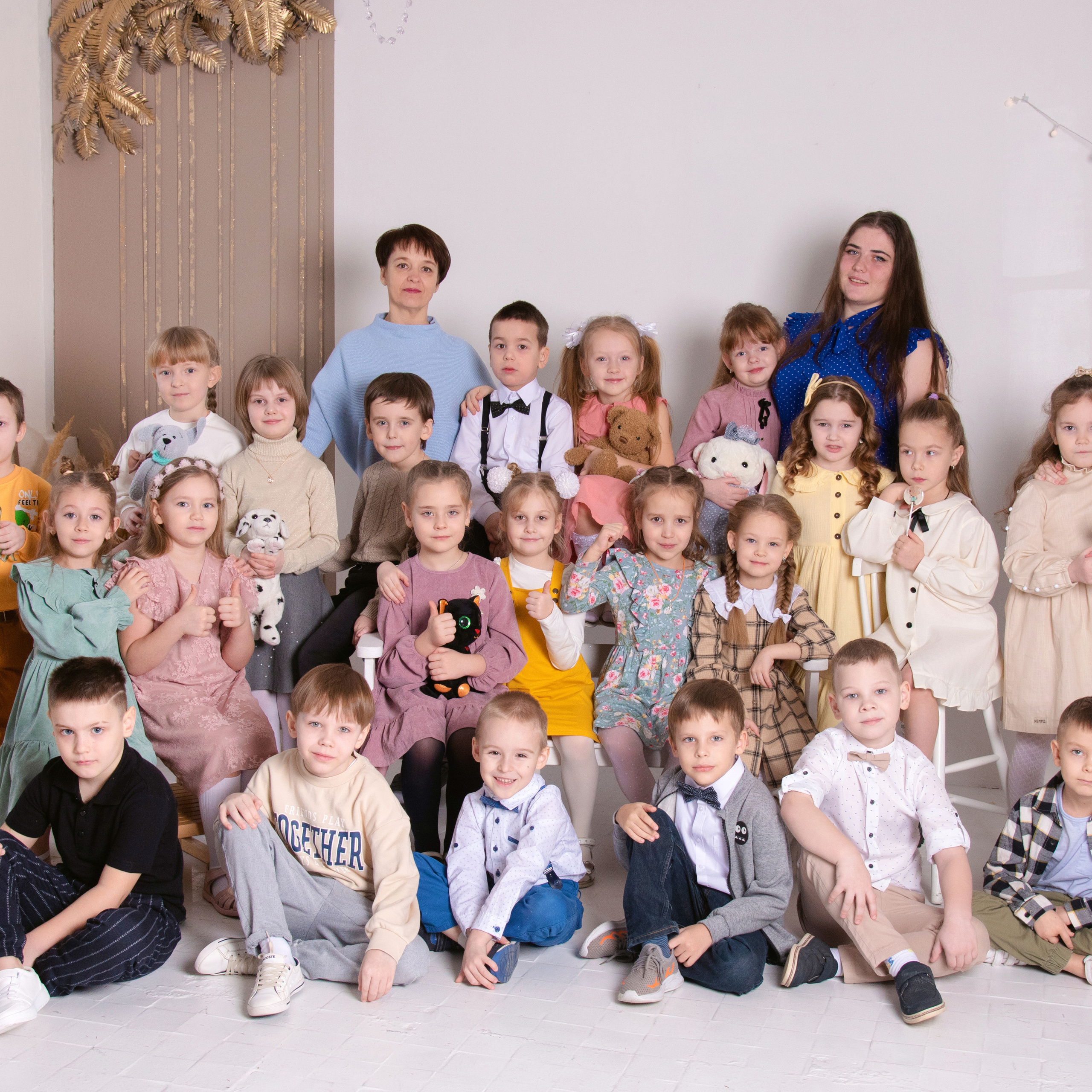 Отзывы о моей работе и готовых выпускных альбомах от Лапшиной Юлии. Лапшина Юлия — школьный фотограф в Нижнем Новгороде. Выпускные альбомы