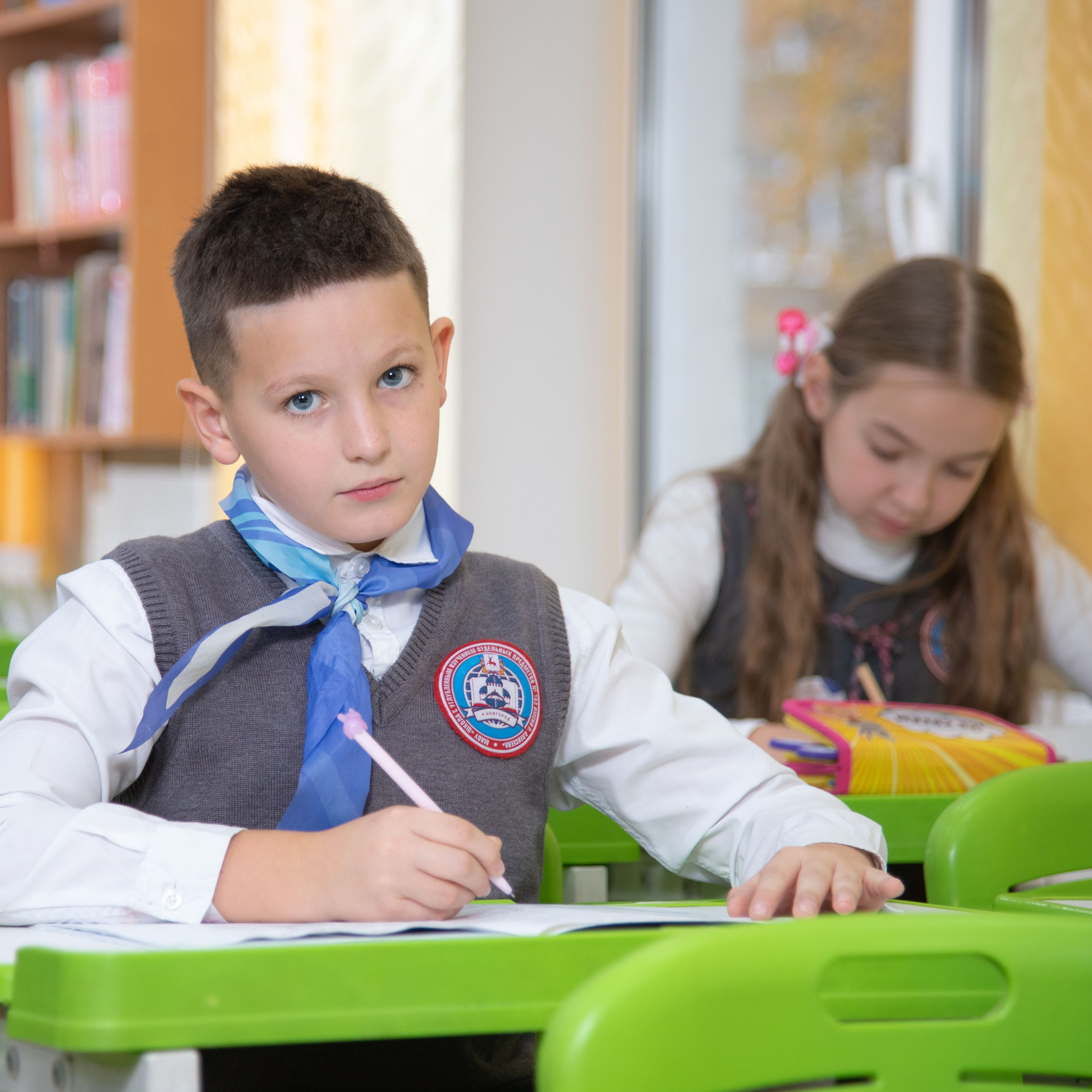 Отзывы о моей работе и готовых выпускных альбомах от Лапшиной Юлии. Лапшина Юлия — школьный фотограф в Нижнем Новгороде. Выпускные альбомы