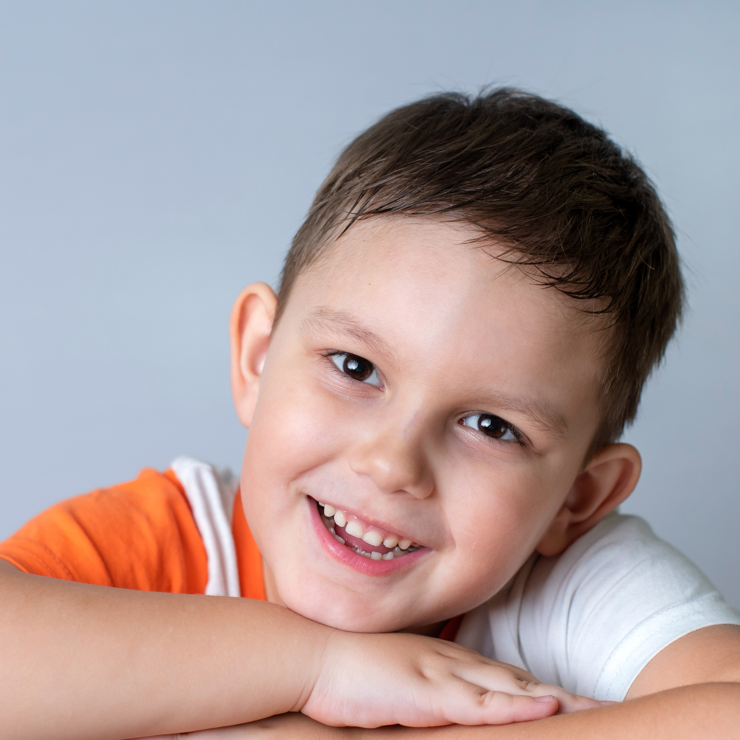 Отзывы о моей работе и готовых выпускных альбомах от Лапшиной Юлии. Лапшина Юлия — школьный фотограф в Нижнем Новгороде. Выпускные альбомы