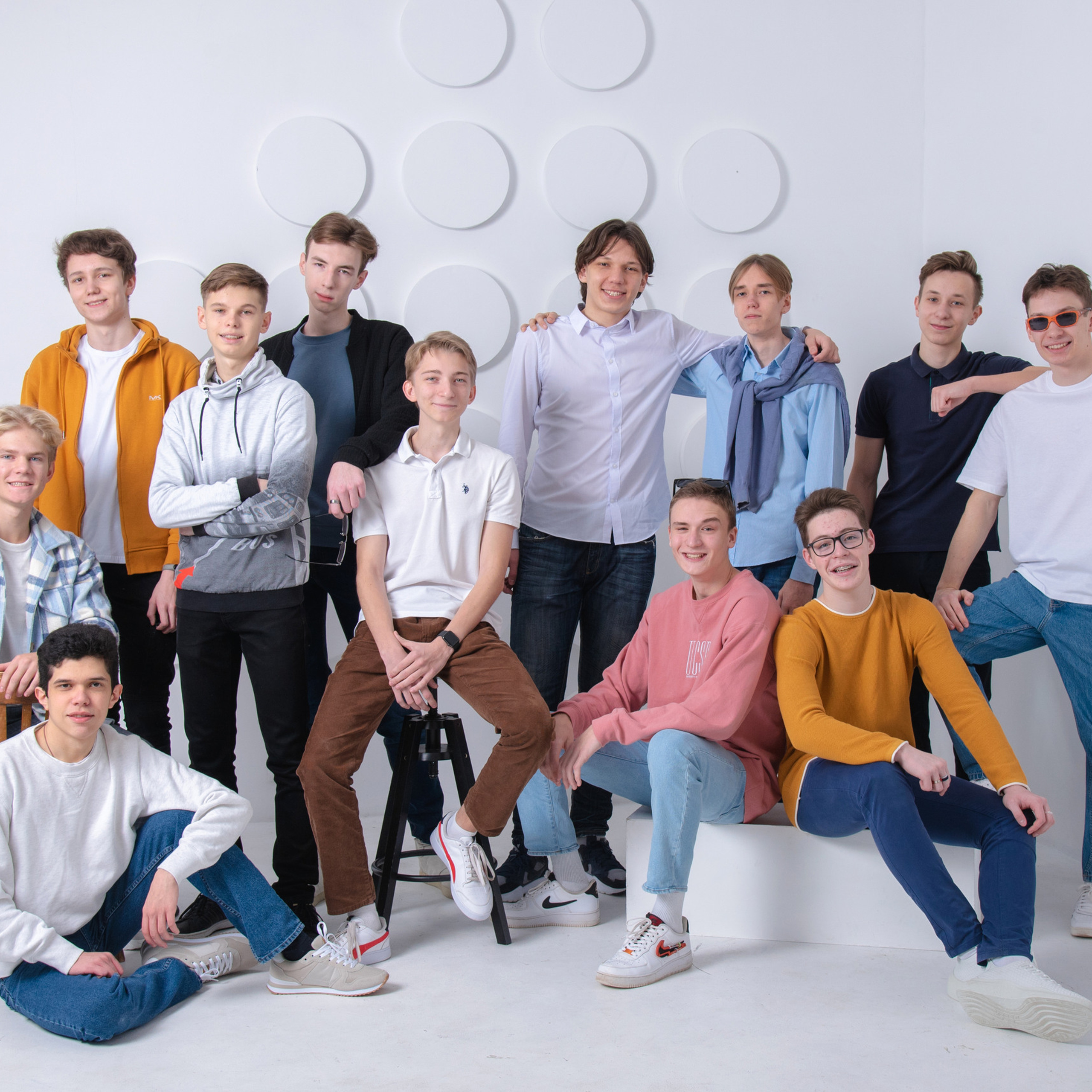 Отзывы о моей работе и готовых выпускных альбомах от Лапшиной Юлии. Лапшина Юлия — школьный фотограф в Нижнем Новгороде. Выпускные альбомы