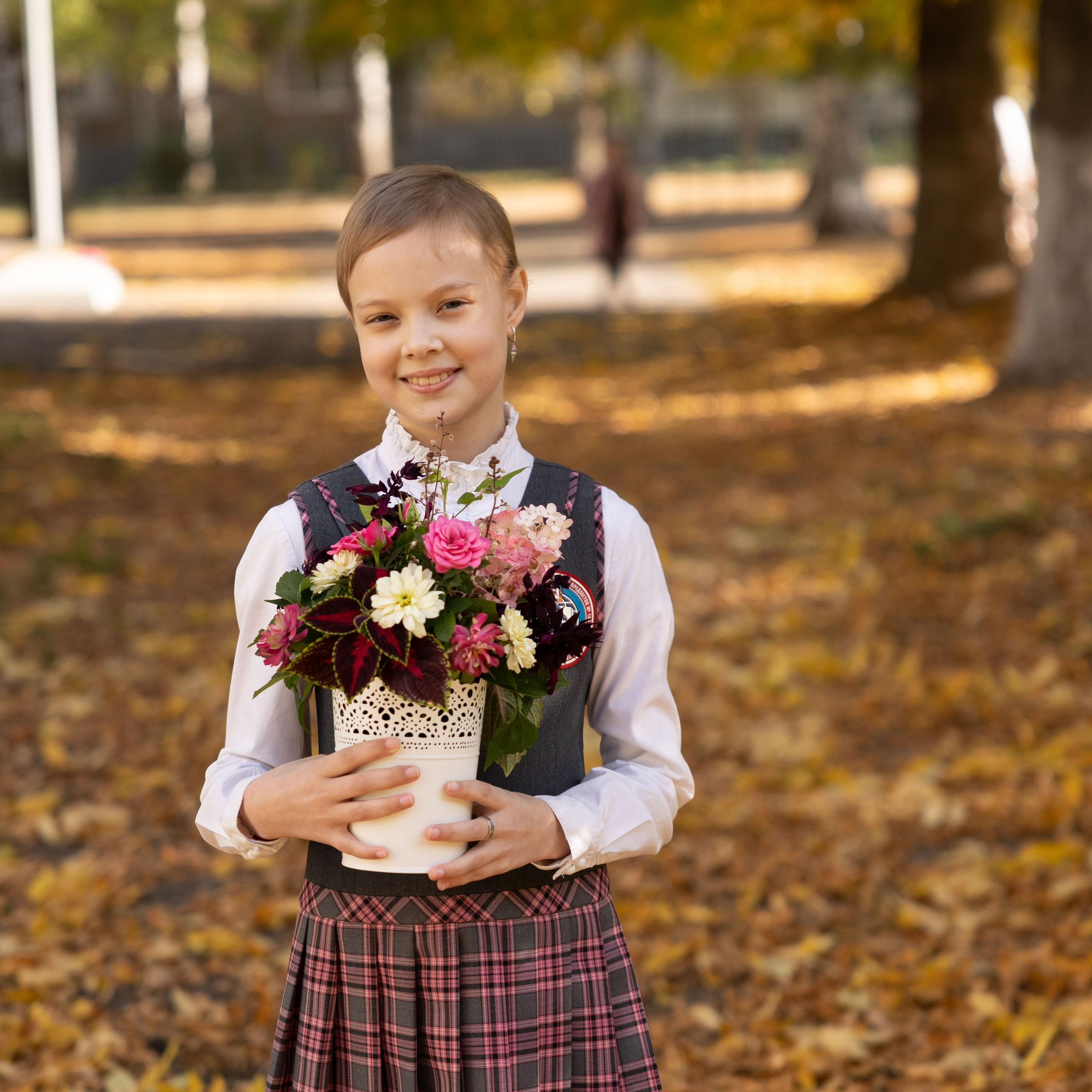 Отзывы о моей работе и готовых выпускных альбомах от Лапшиной Юлии. Лапшина Юлия — школьный фотограф в Нижнем Новгороде. Выпускные альбомы
