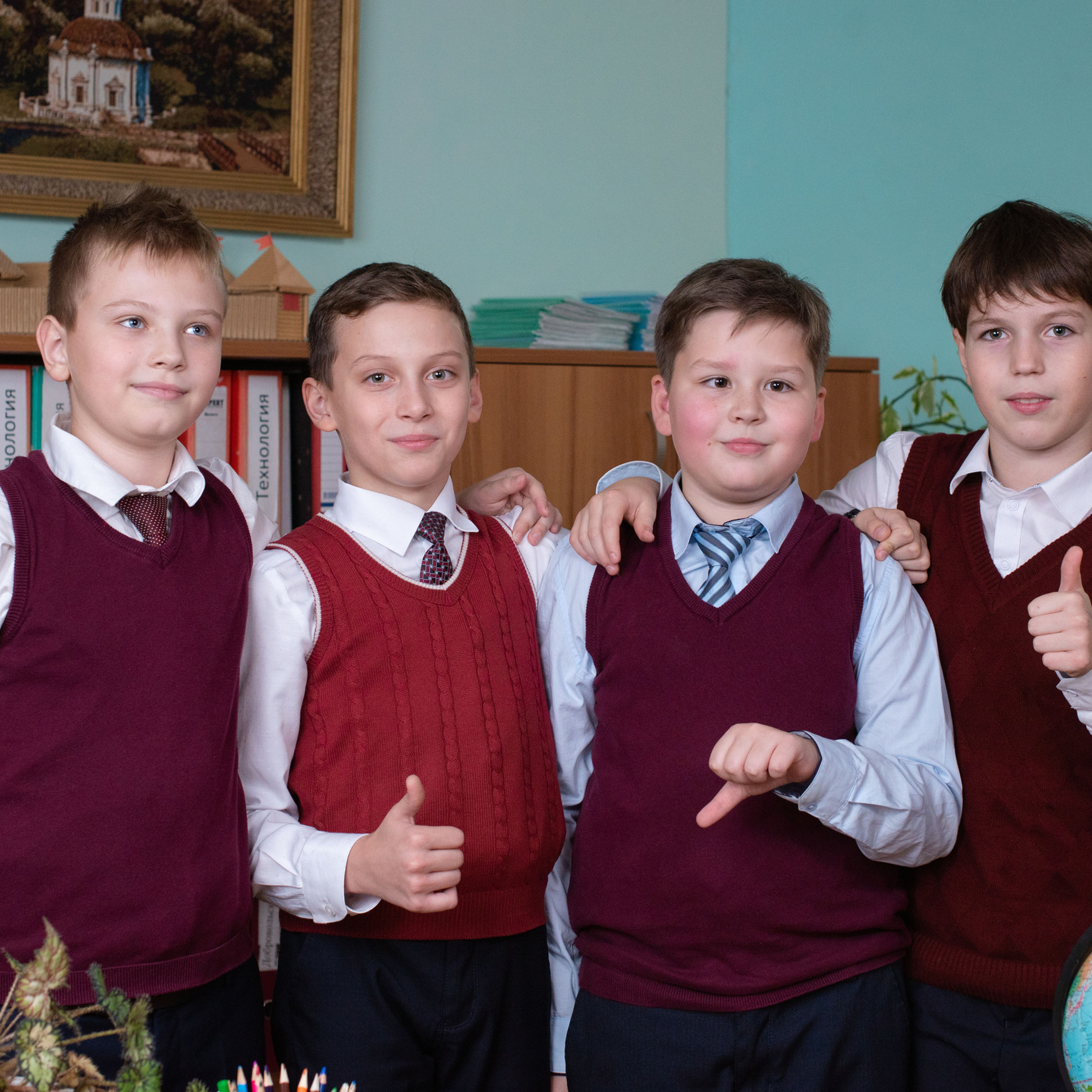 Отзывы о моей работе и готовых выпускных альбомах от Лапшиной Юлии. Лапшина Юлия — школьный фотограф в Нижнем Новгороде. Выпускные альбомы