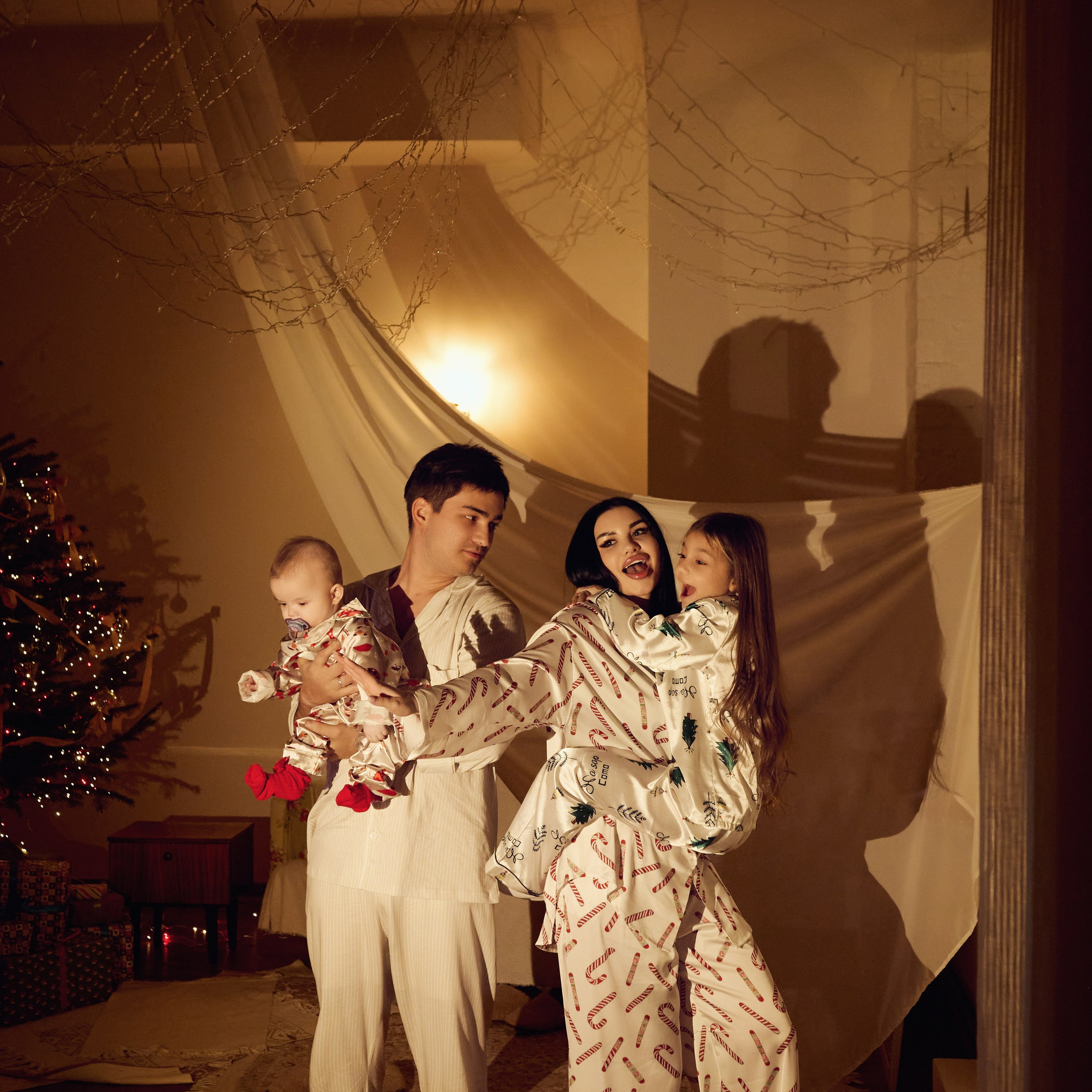 Оксана, Алан, Летта, Аврора