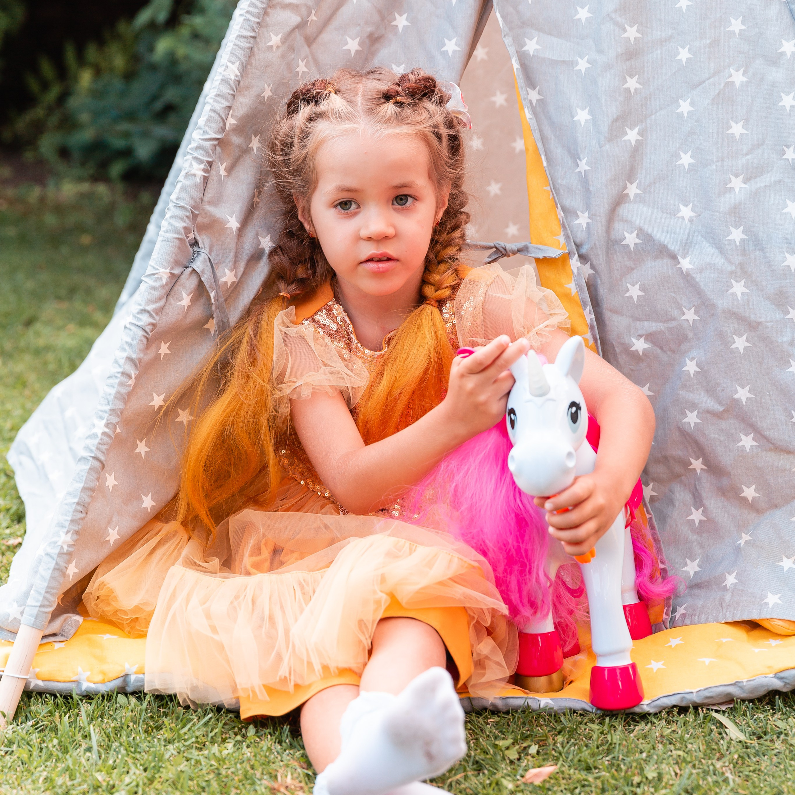 ДР Теоны. Домашняя съёмка.