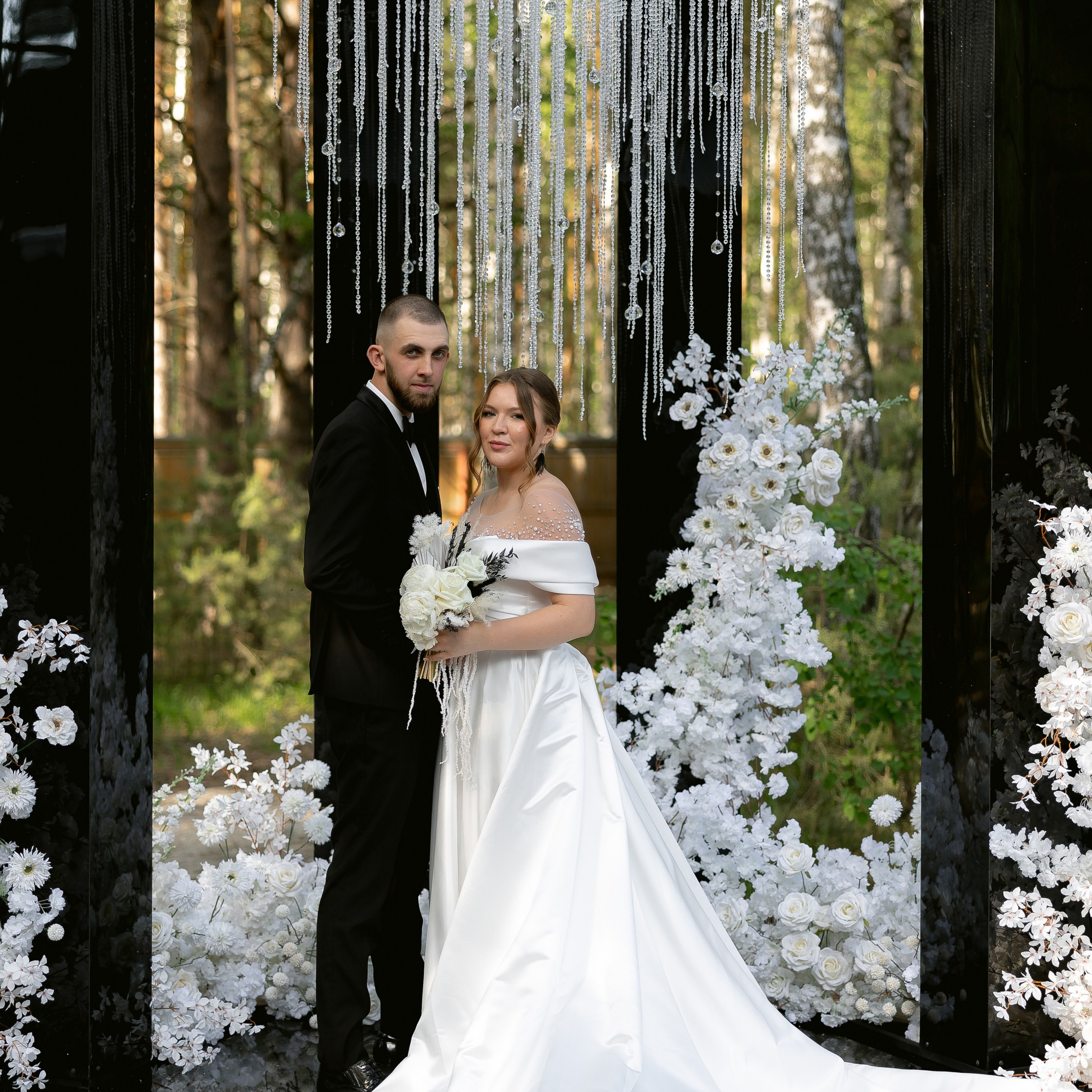 Black and white wedding