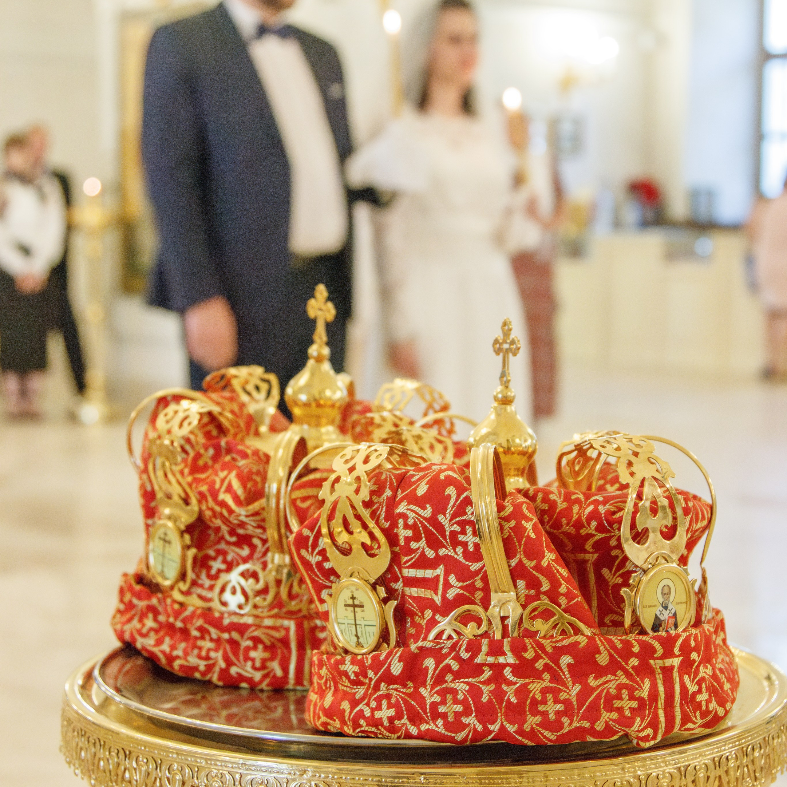 Венчание в храме Преображения Господня, стиль «Kodak Vision 500T»