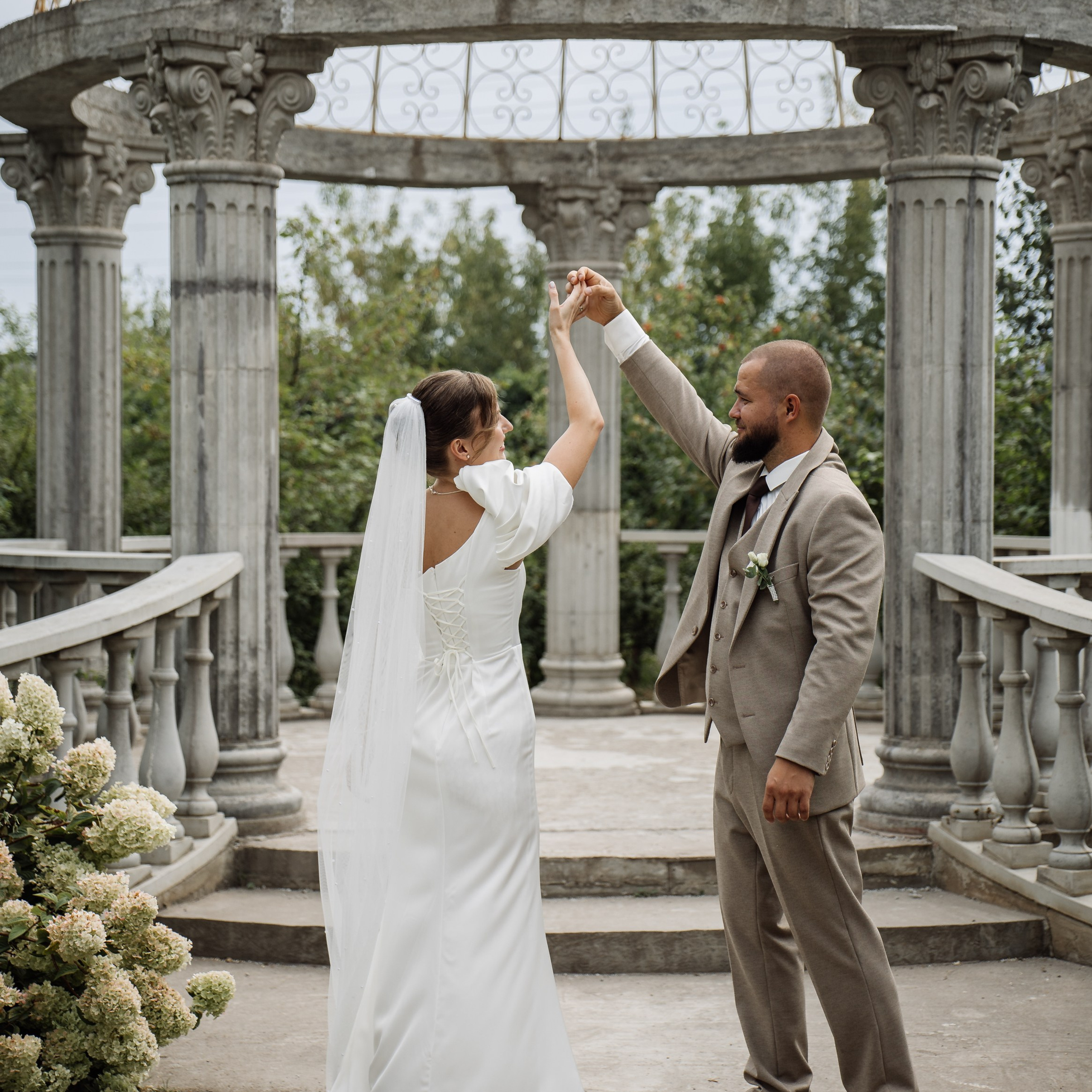 PRE WEDDING