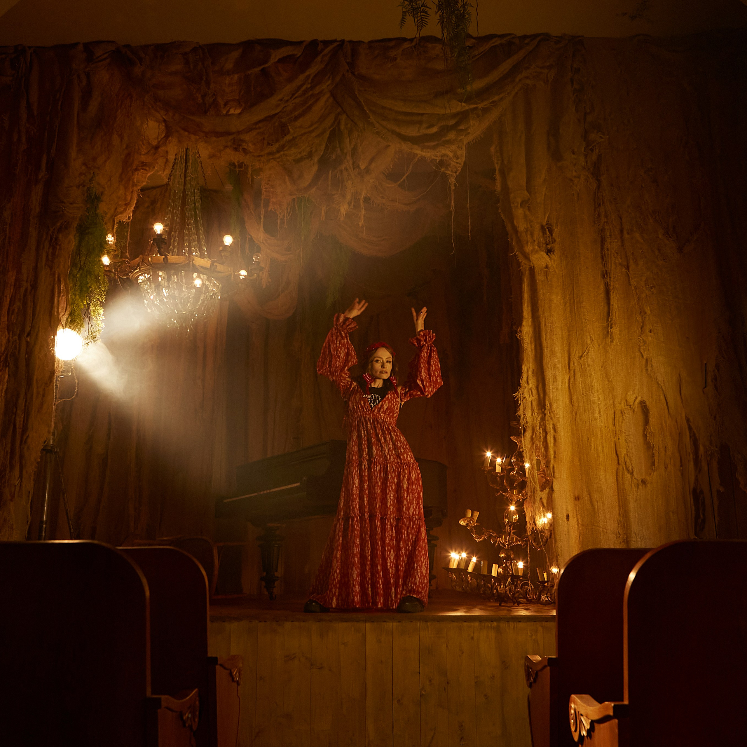 Заброшенный театр