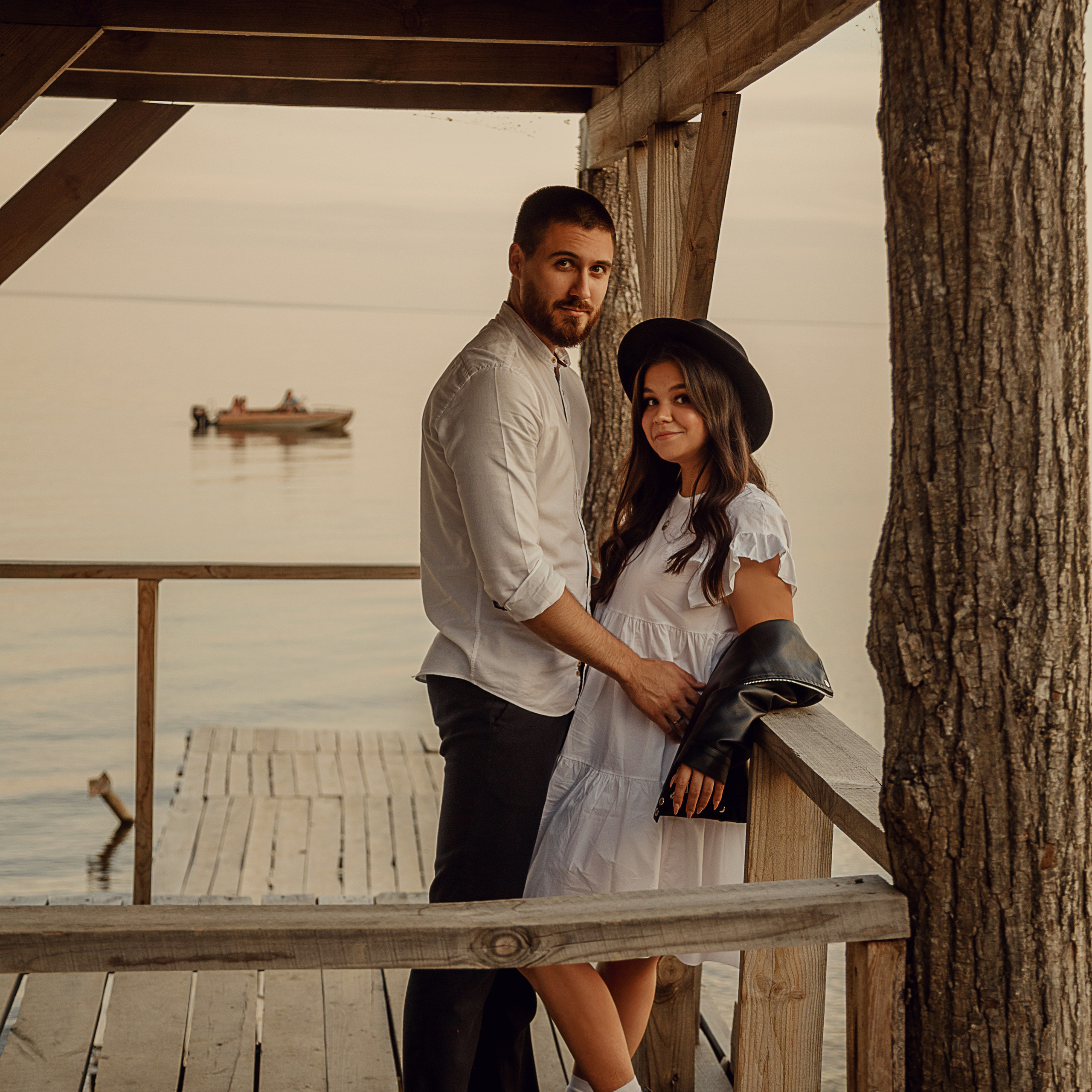 Азат & Айгуль