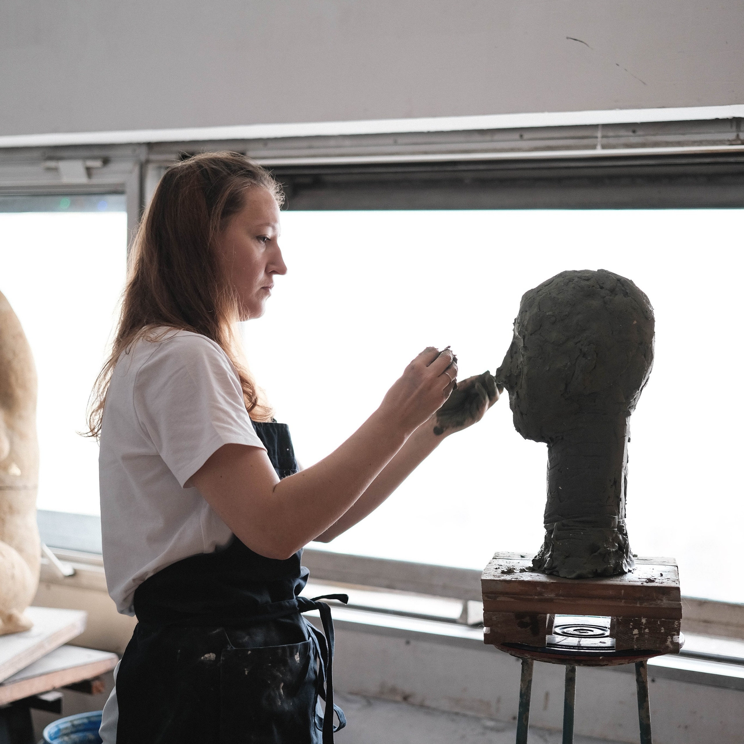 Мастерская скульптора Светы Метсо. Портретный фотограф в Москве Таня Майорова