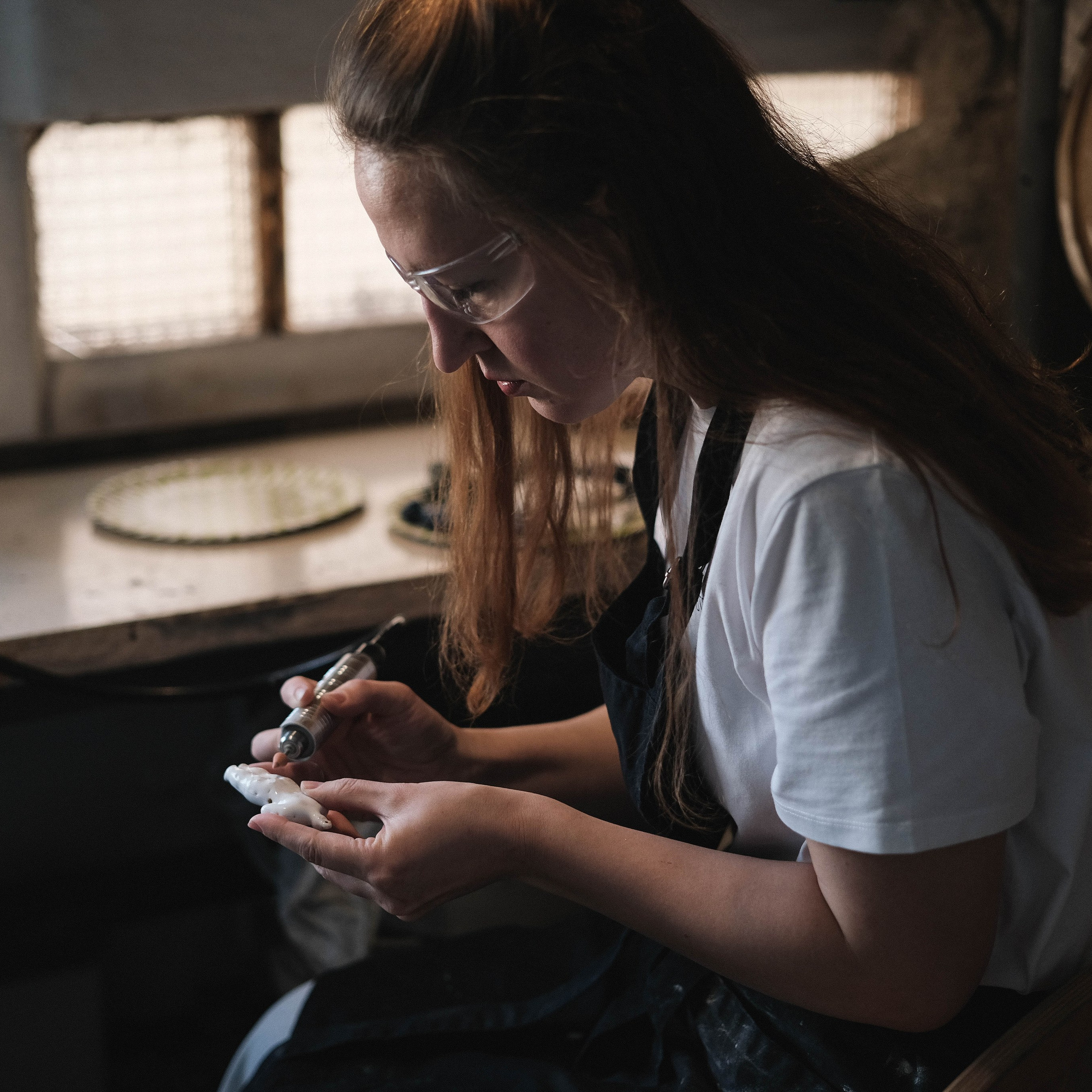 Мастерская скульптора Светы Метсо. Портретный фотограф в Москве Таня Майорова