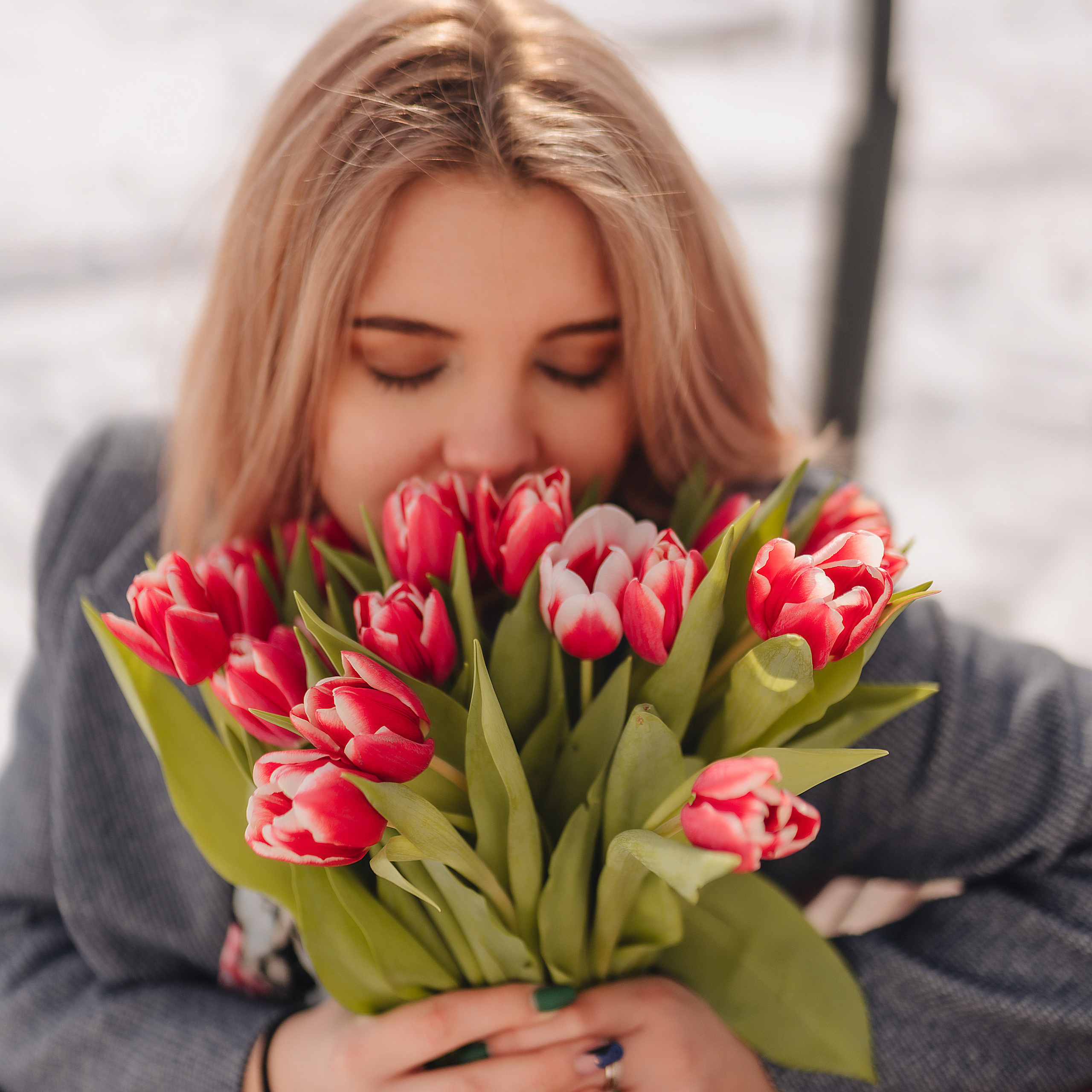 Наталья | Прогулка с тюльпанами