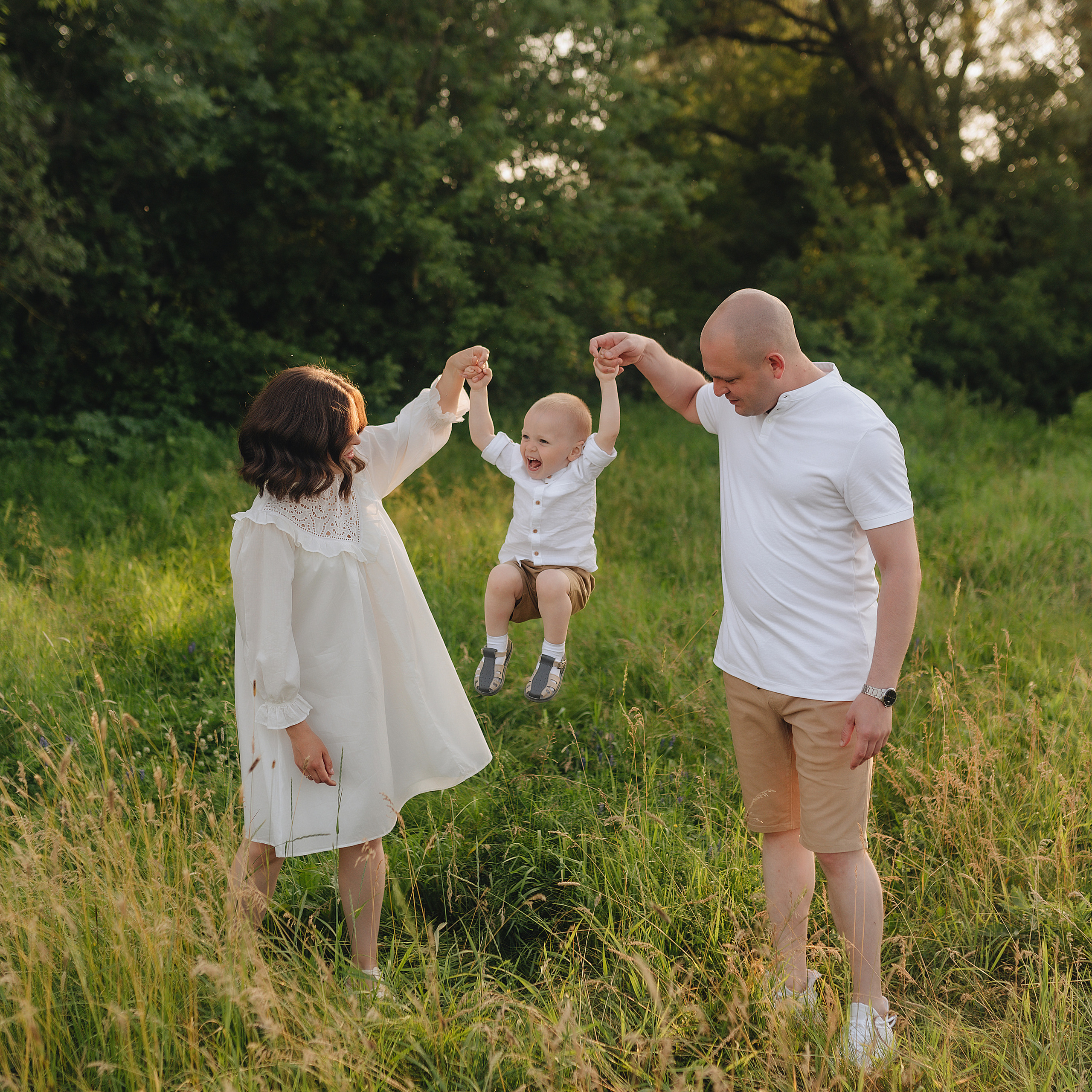 Семейная съемка на закате