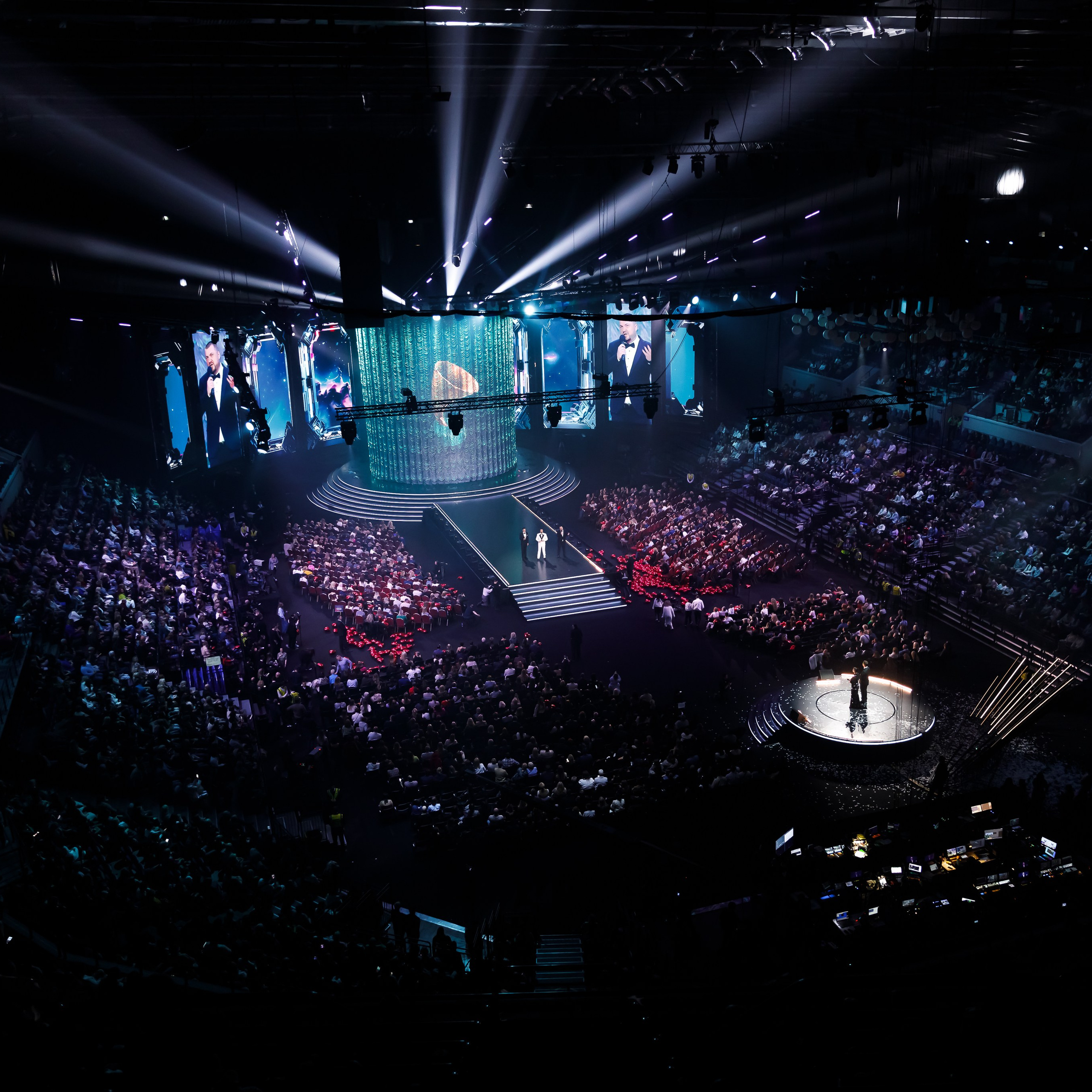 ЗОЛОТОЙ ГРАММОФОН 2024