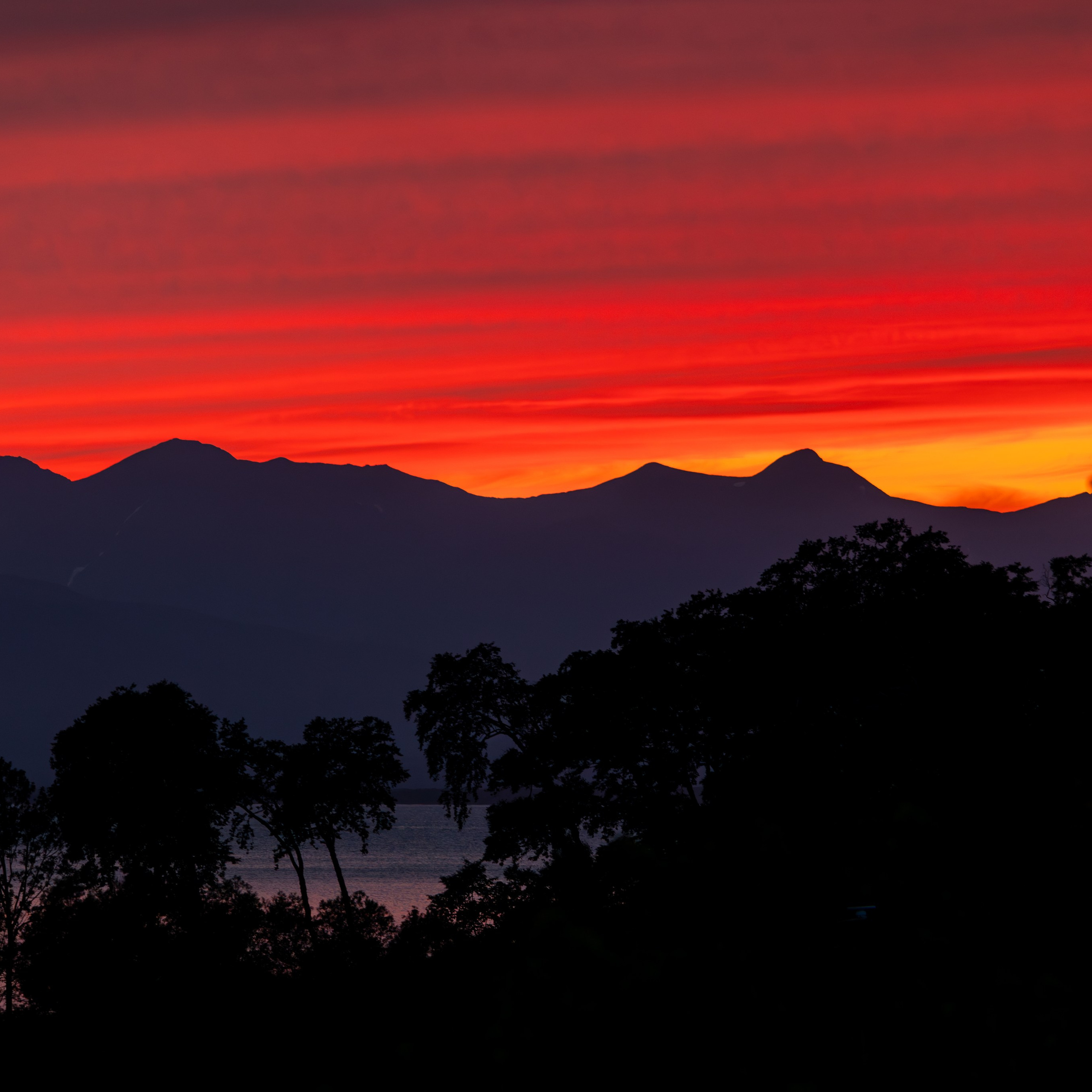 Красивый закат в Петропавловске Камчатском