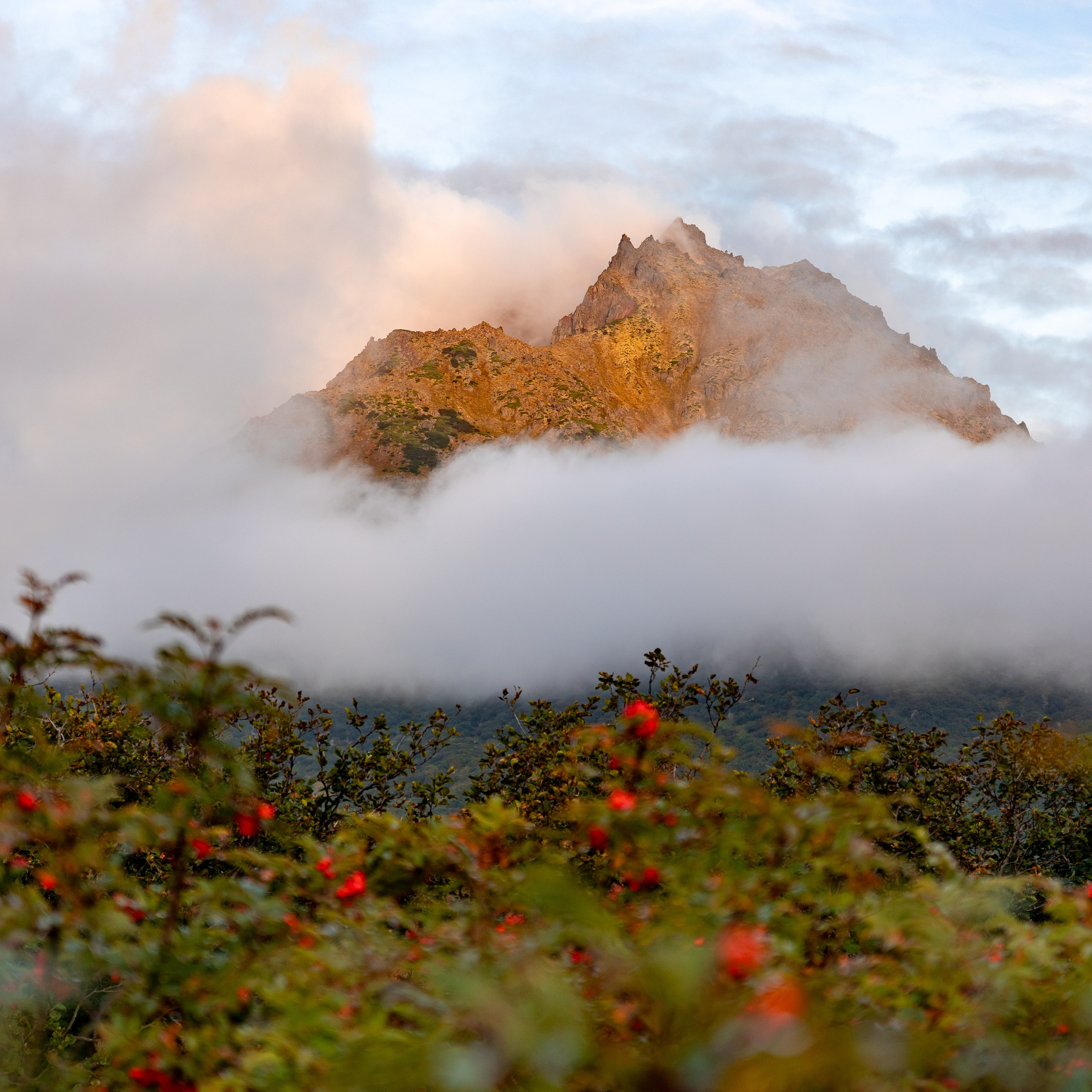 Дикий Гребень, озеро Витаминное, Камчатка