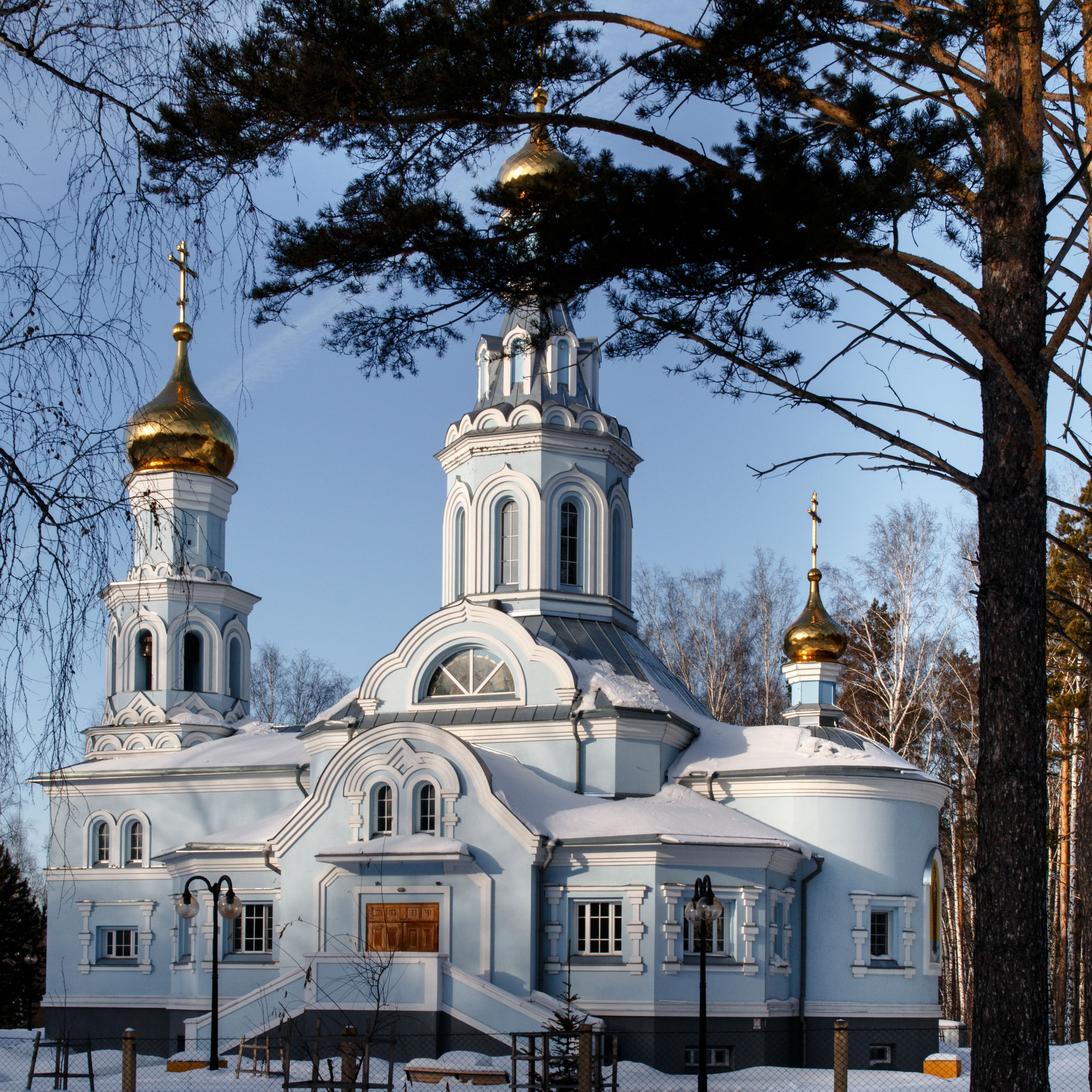 Церковь Введения во храм Пресвятой Богородицы (Кольцово, 17)