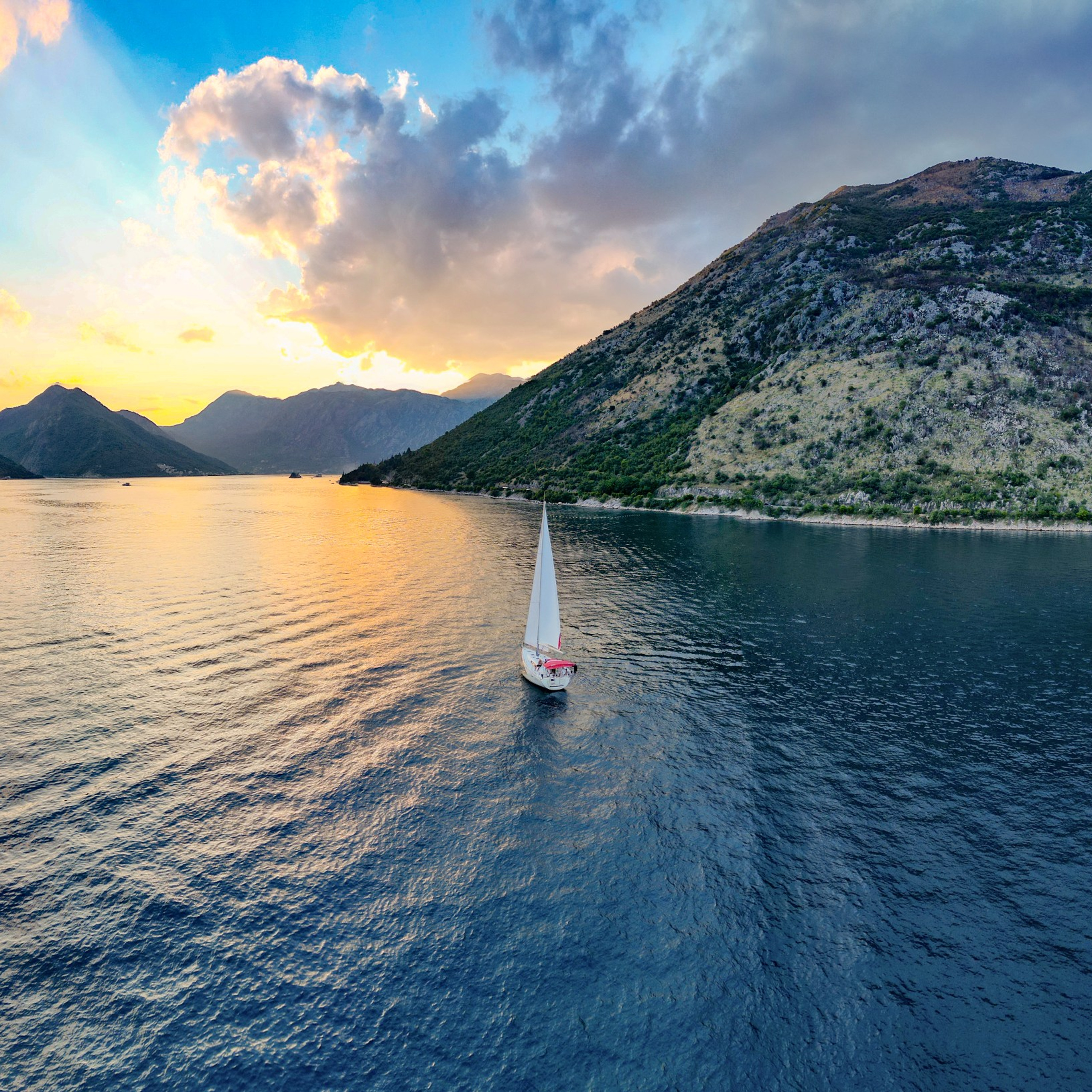 Yacht
