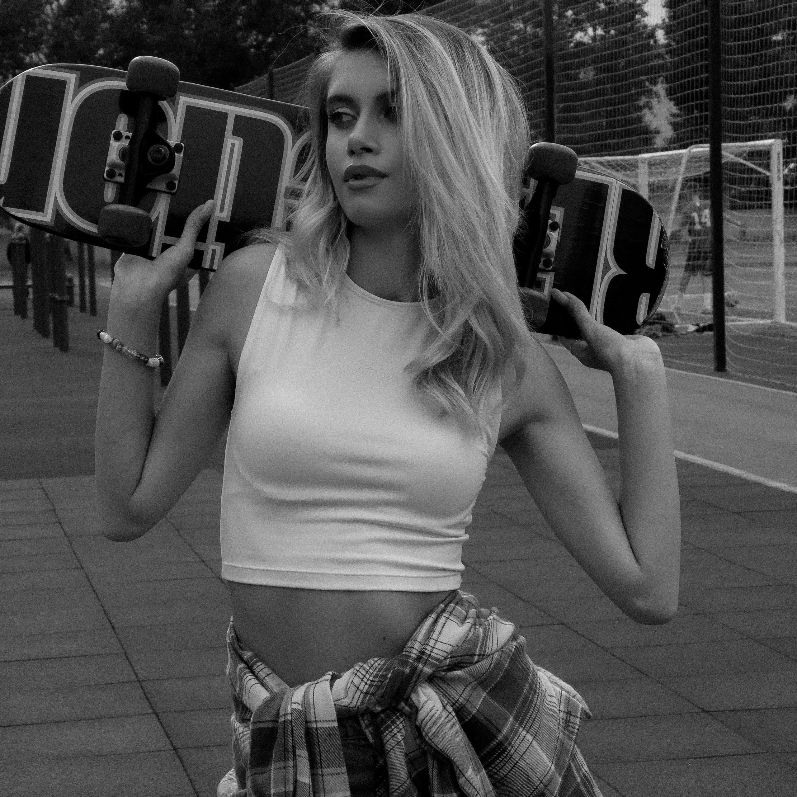 Софа | Принцесса на скейте