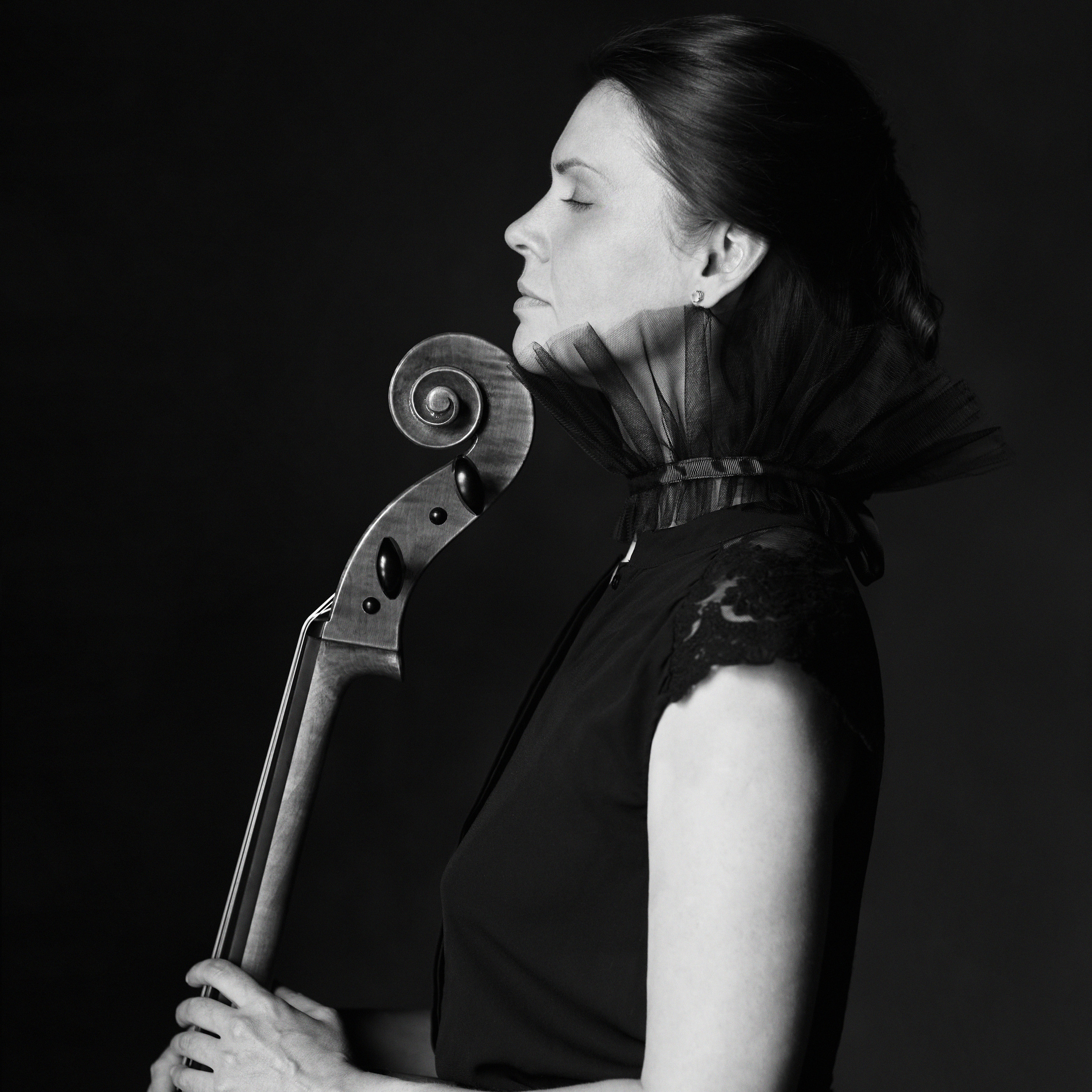 Женя, виолончель