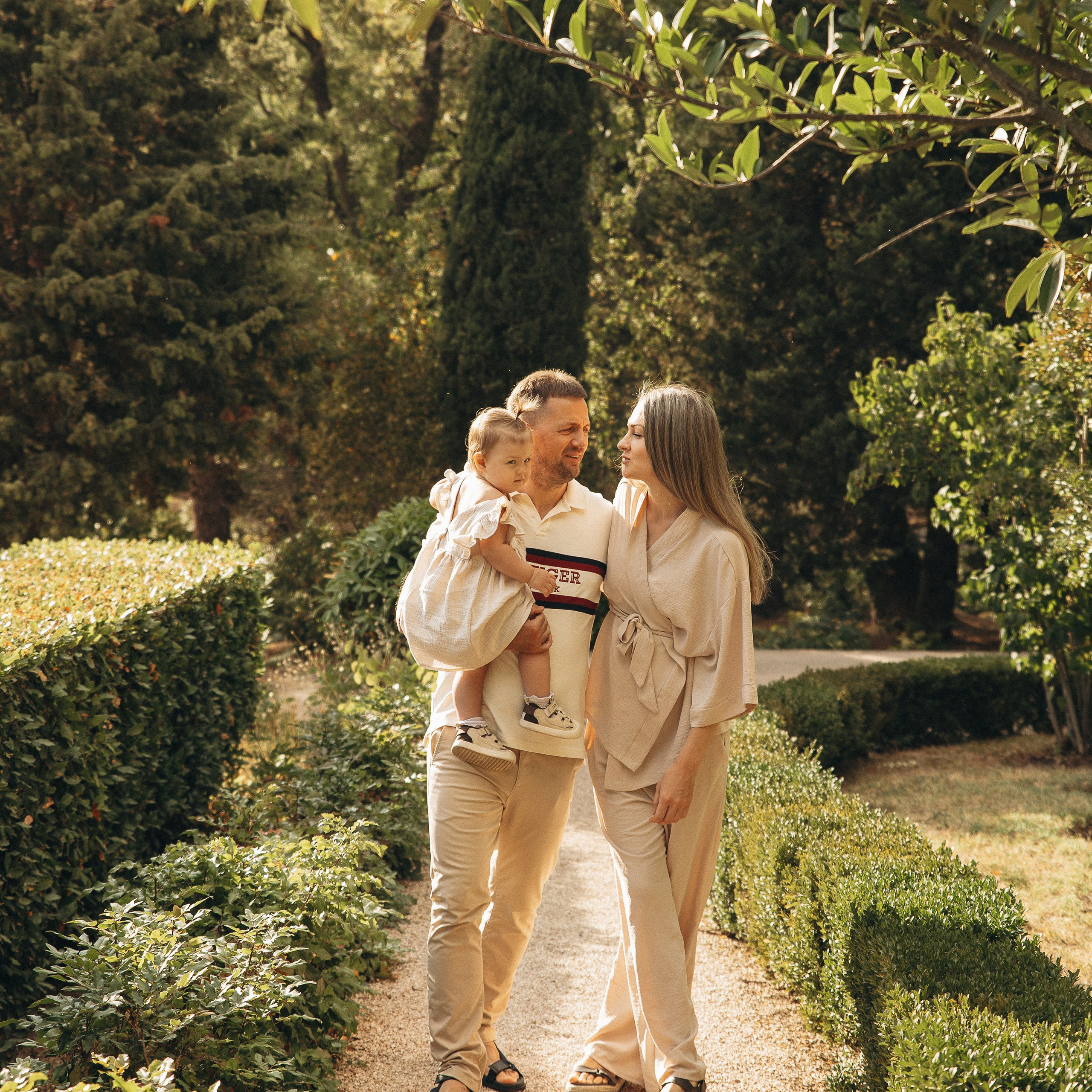 Семейная фотосессия в Ялте. Семейный фотограф в Ялте