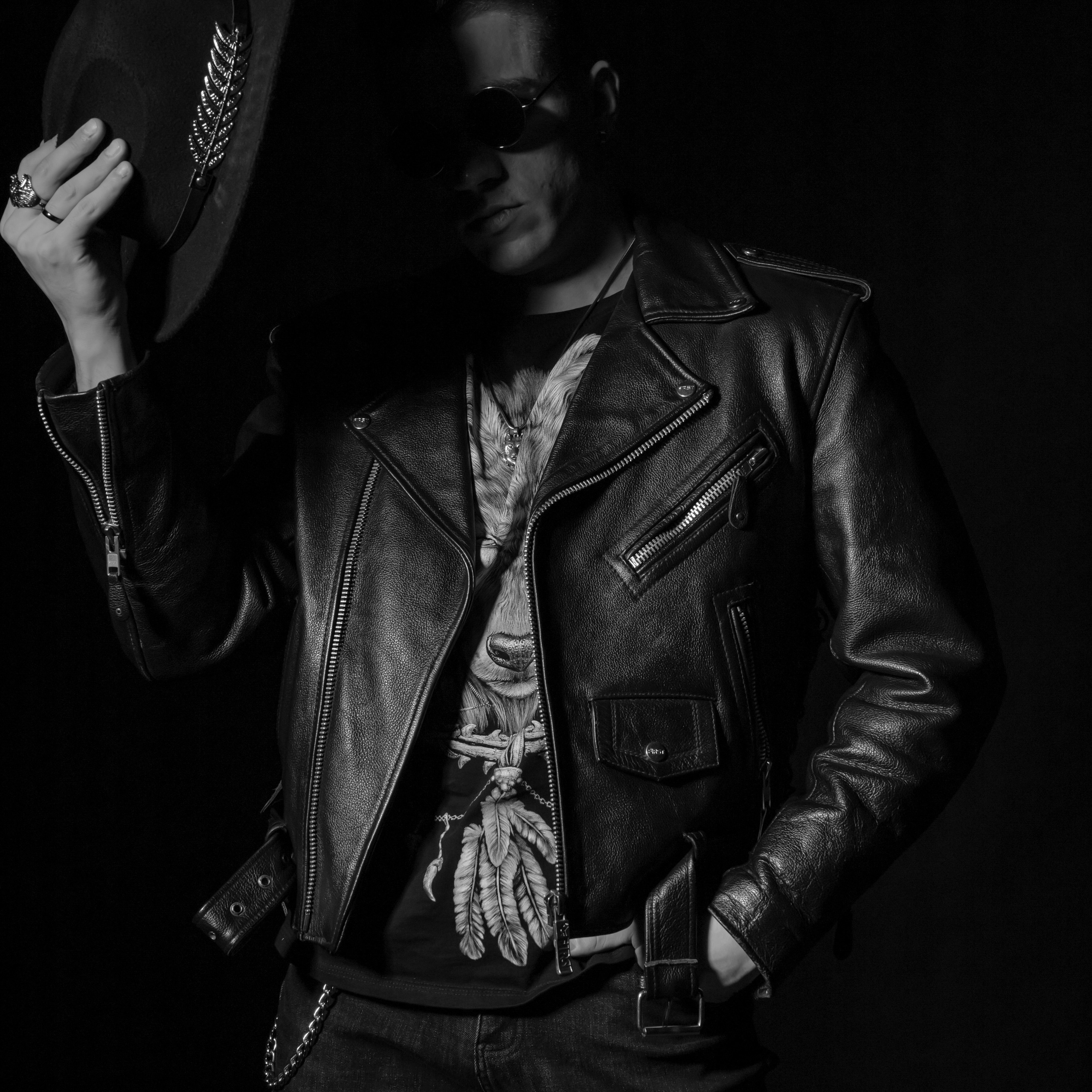 Алексей. Съемка в низком ключе