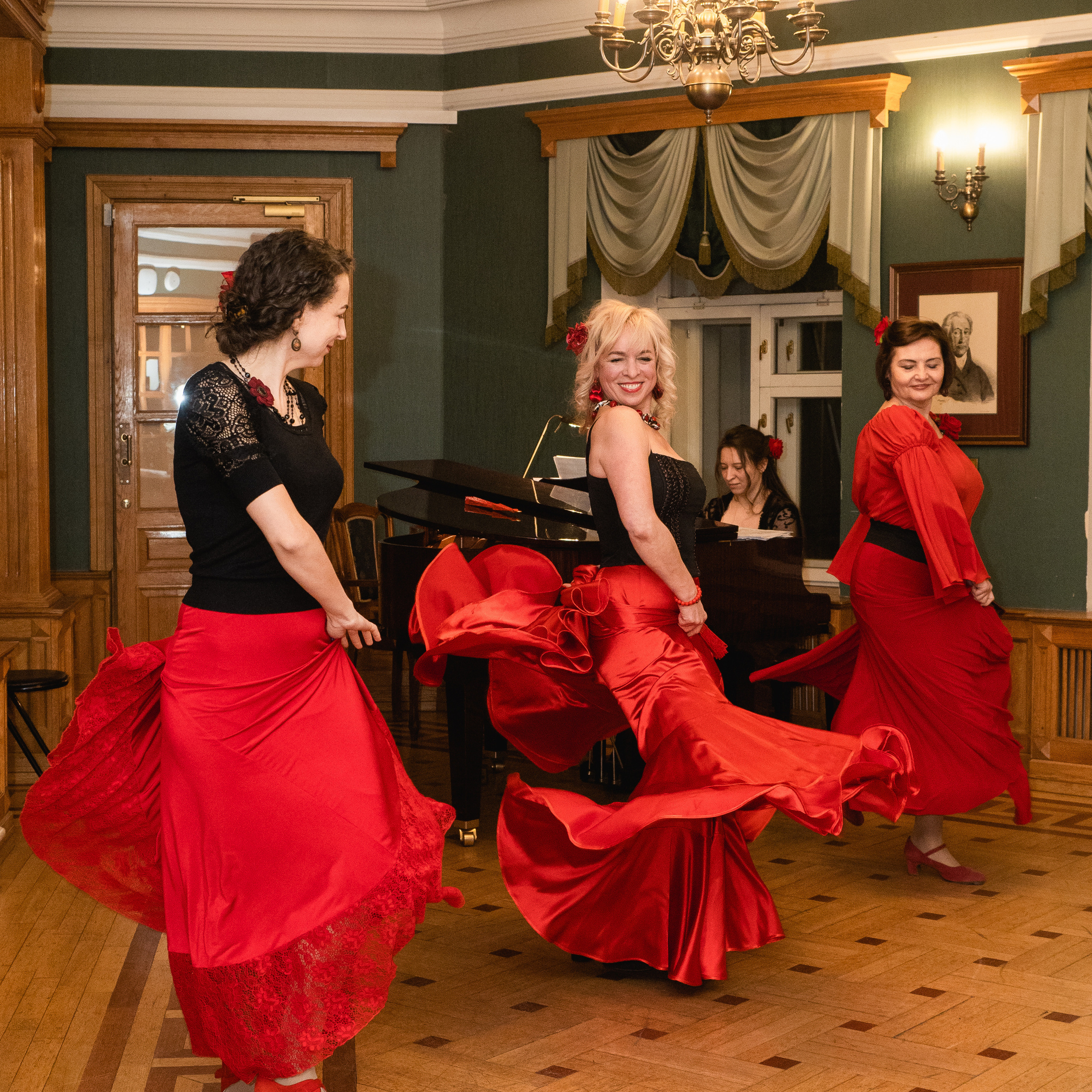 Отзывы. Ваш личный фотограф в Москве Антоновская Елена