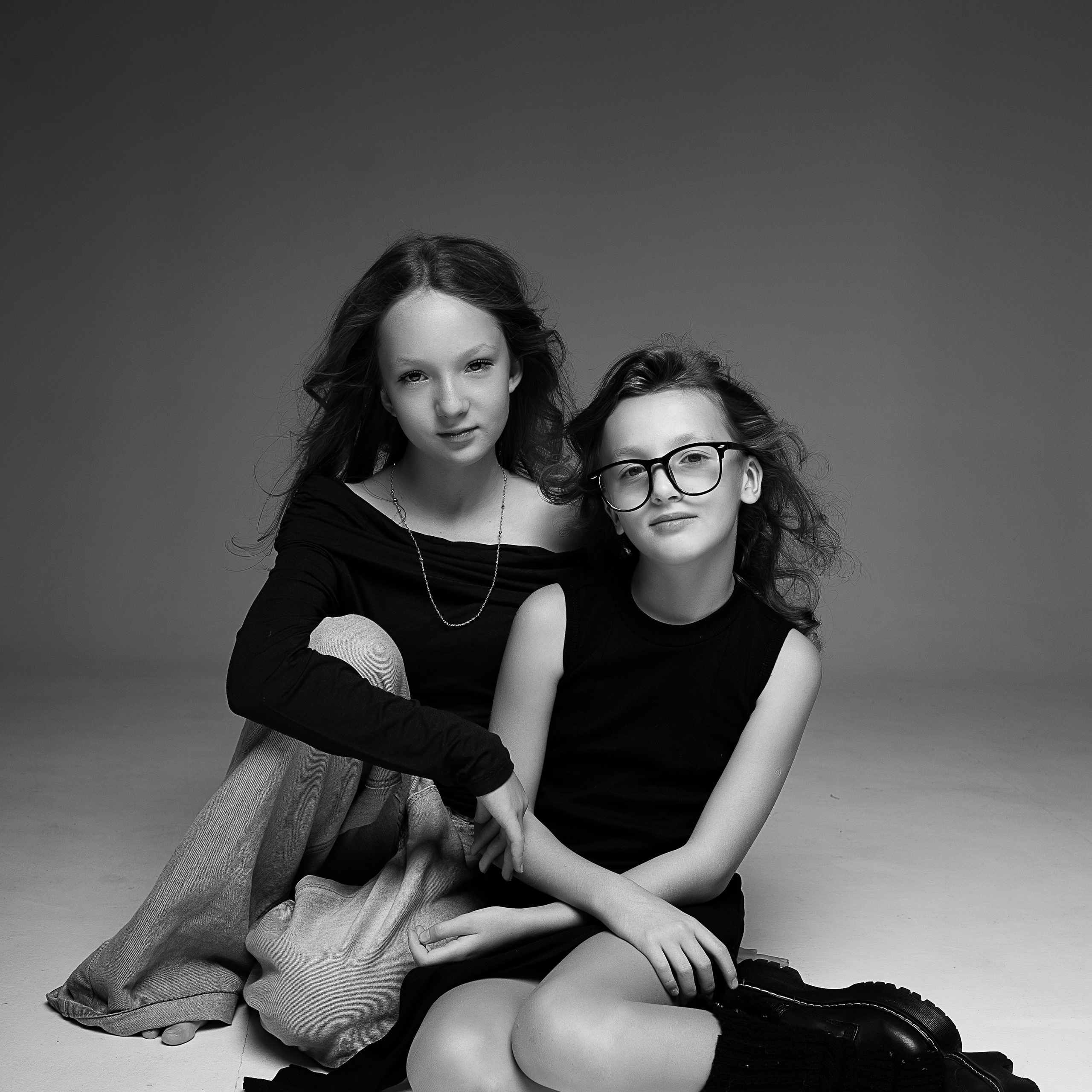 Алиса и Агата