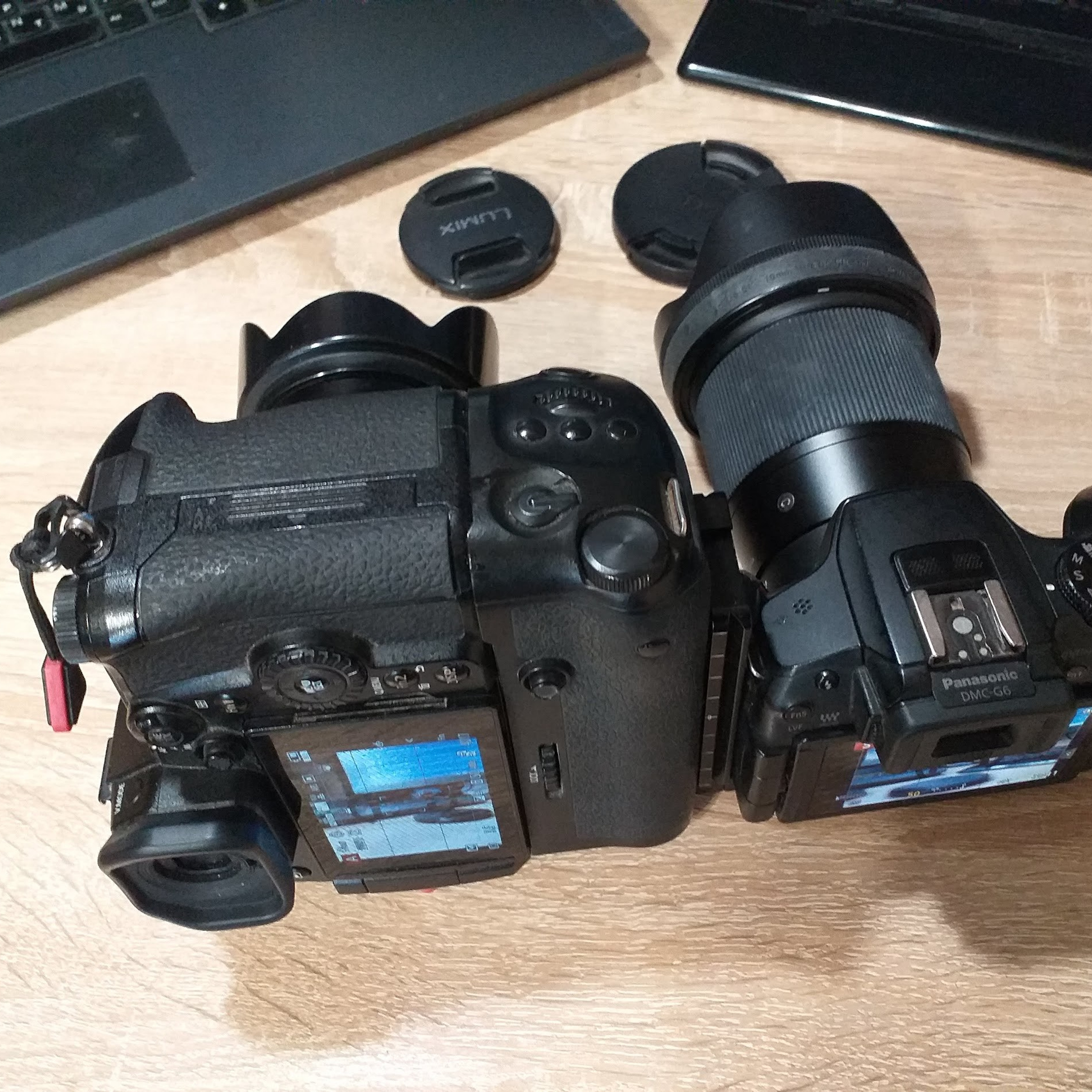 Две камеры в одной связке. Фотопрогулки по Миру