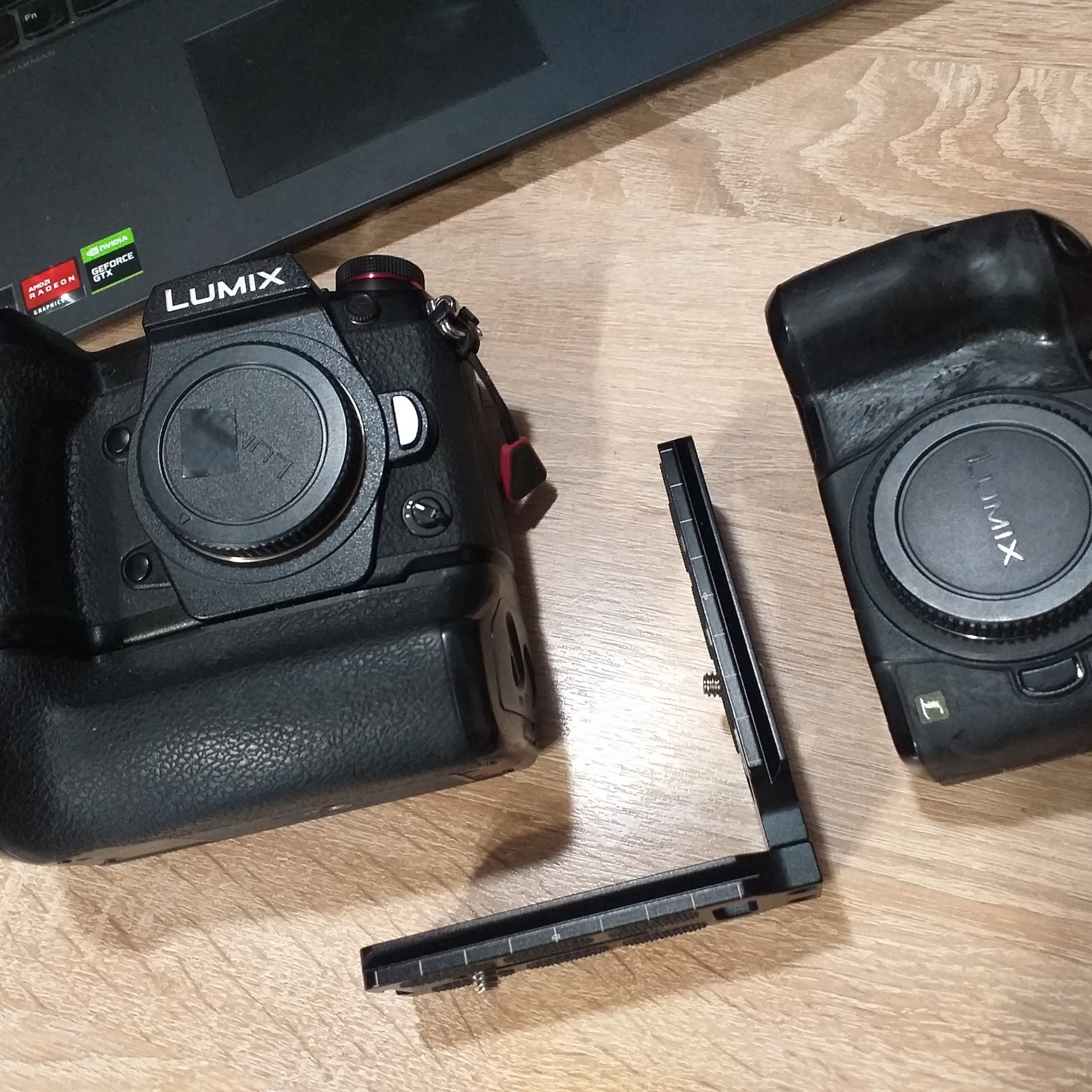 Две камеры в одной связке. Фотопрогулки по Миру