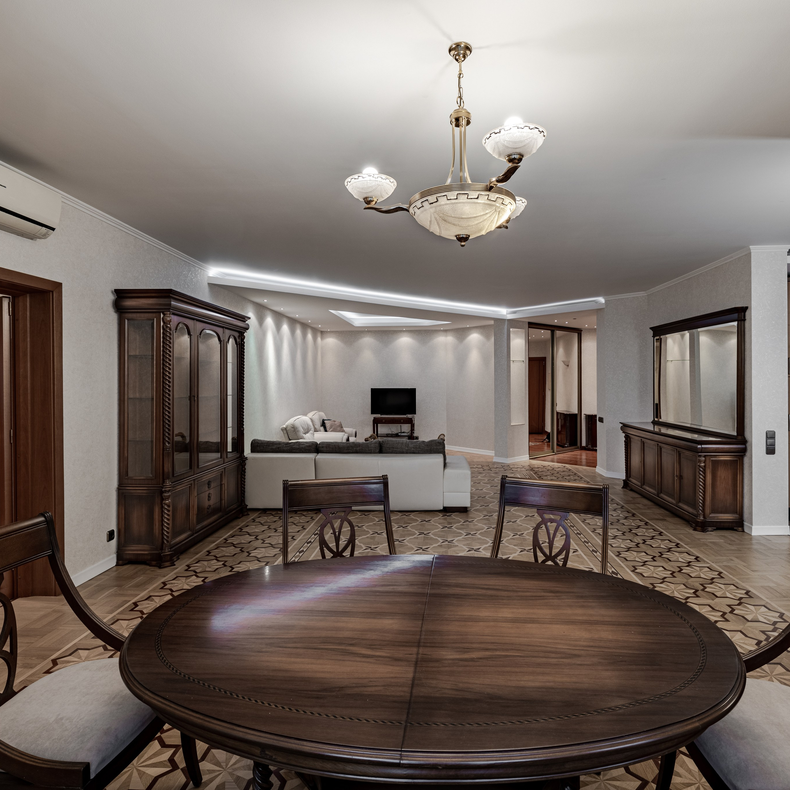 Зоологическая 22