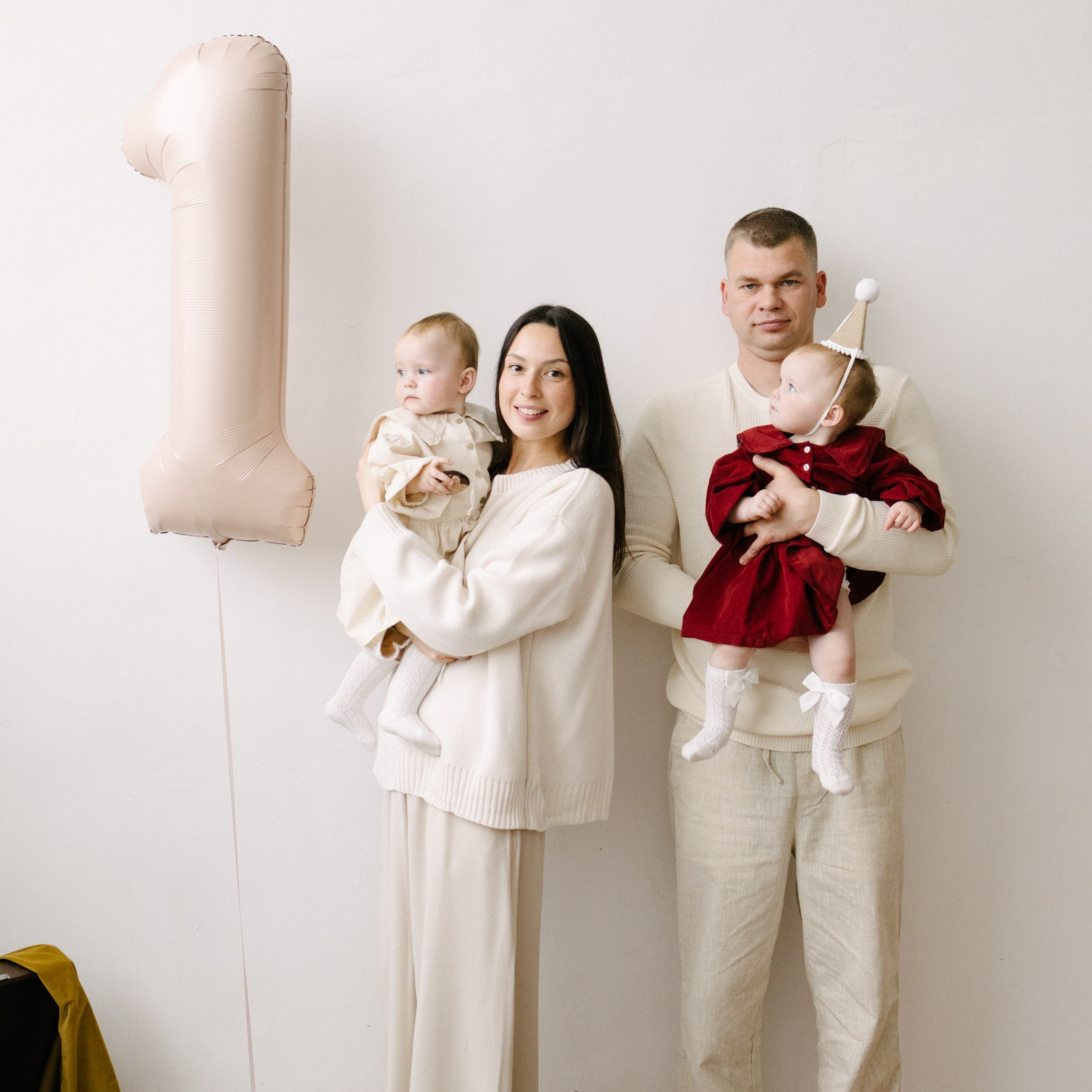 1 годик Василисы и Софы